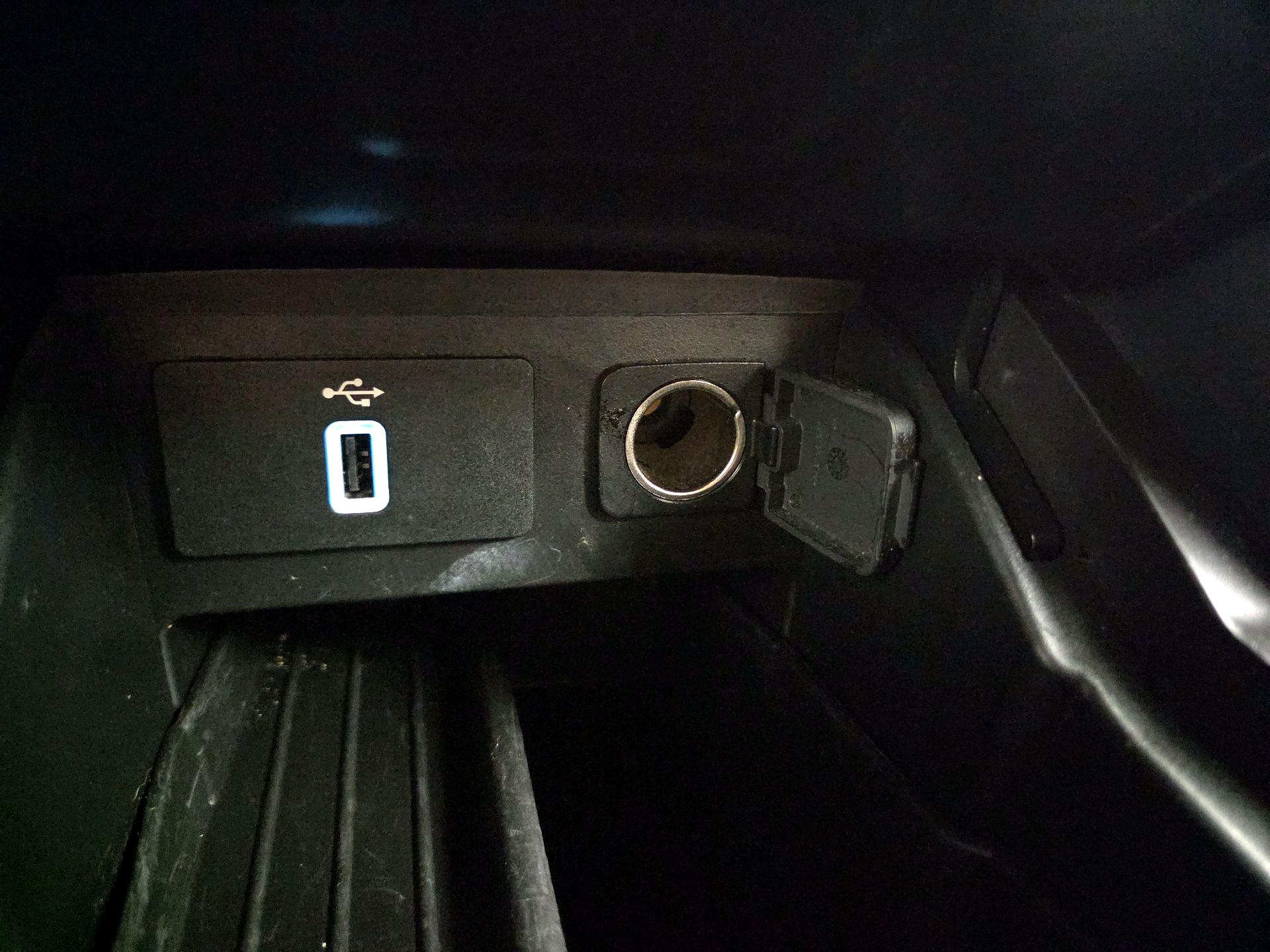 Thumbnail: 2017 Ford Explorer - 19