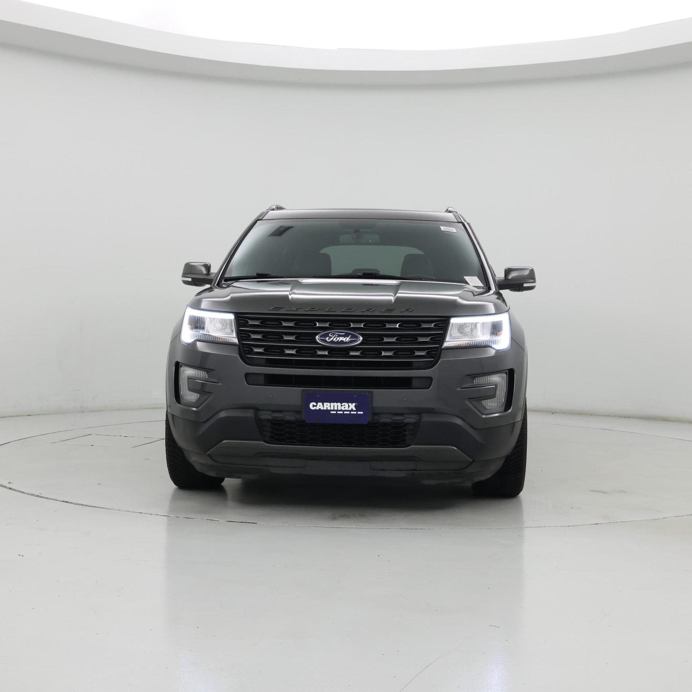 Thumbnail: 2017 Ford Explorer - 5