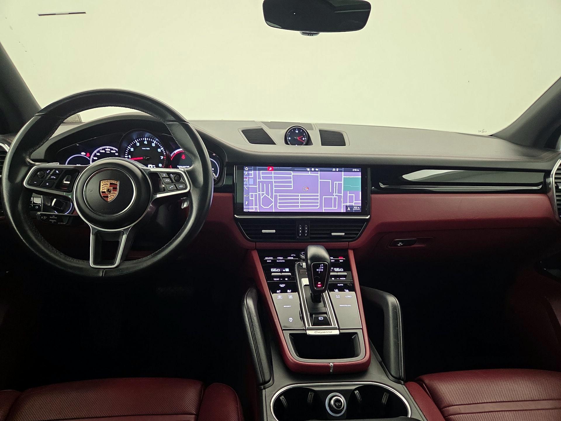 Thumbnail: 2020 Porsche Cayenne - 9