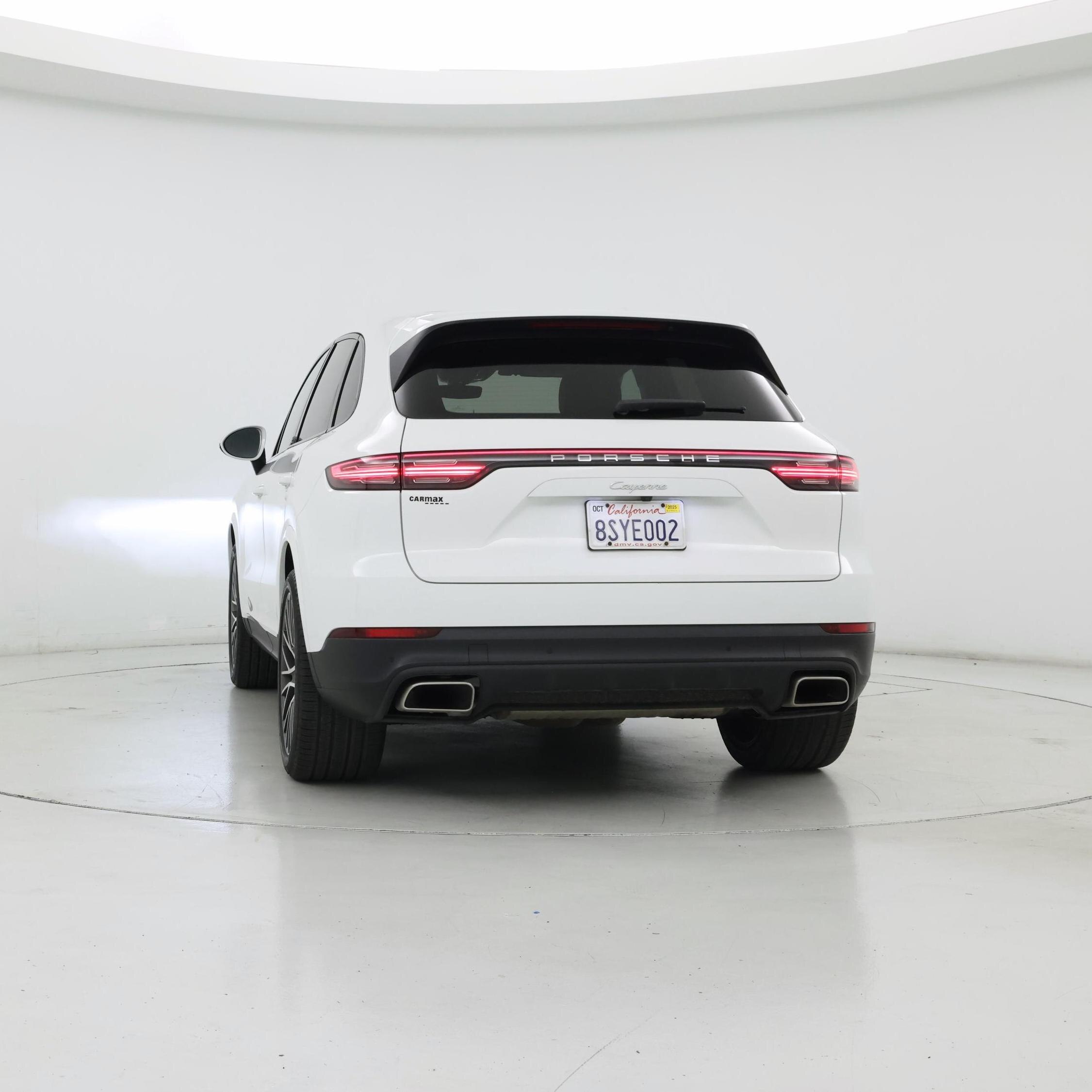 Thumbnail: 2020 Porsche Cayenne - 6