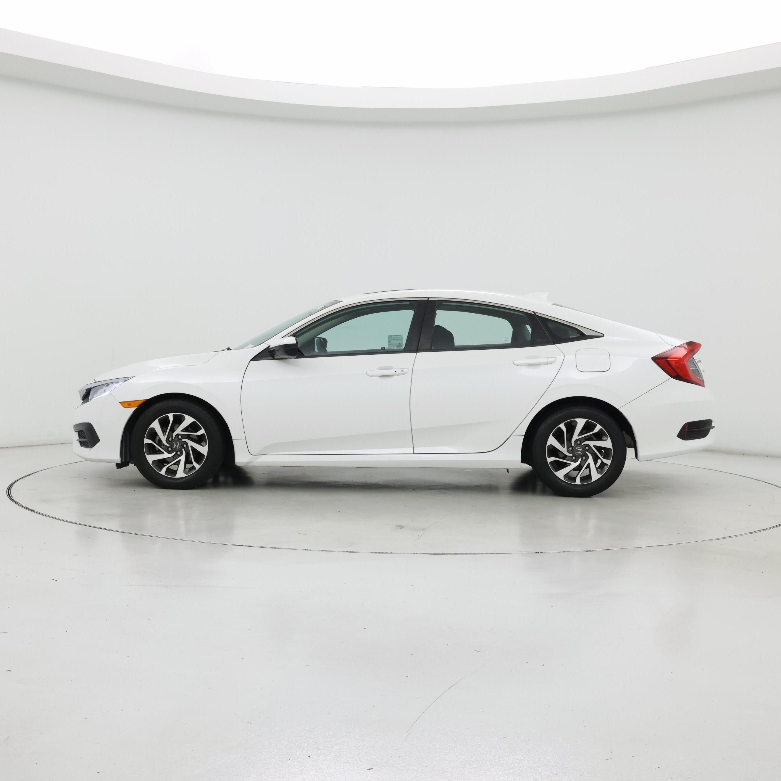 Thumbnail: 2017 Honda Civic - 3