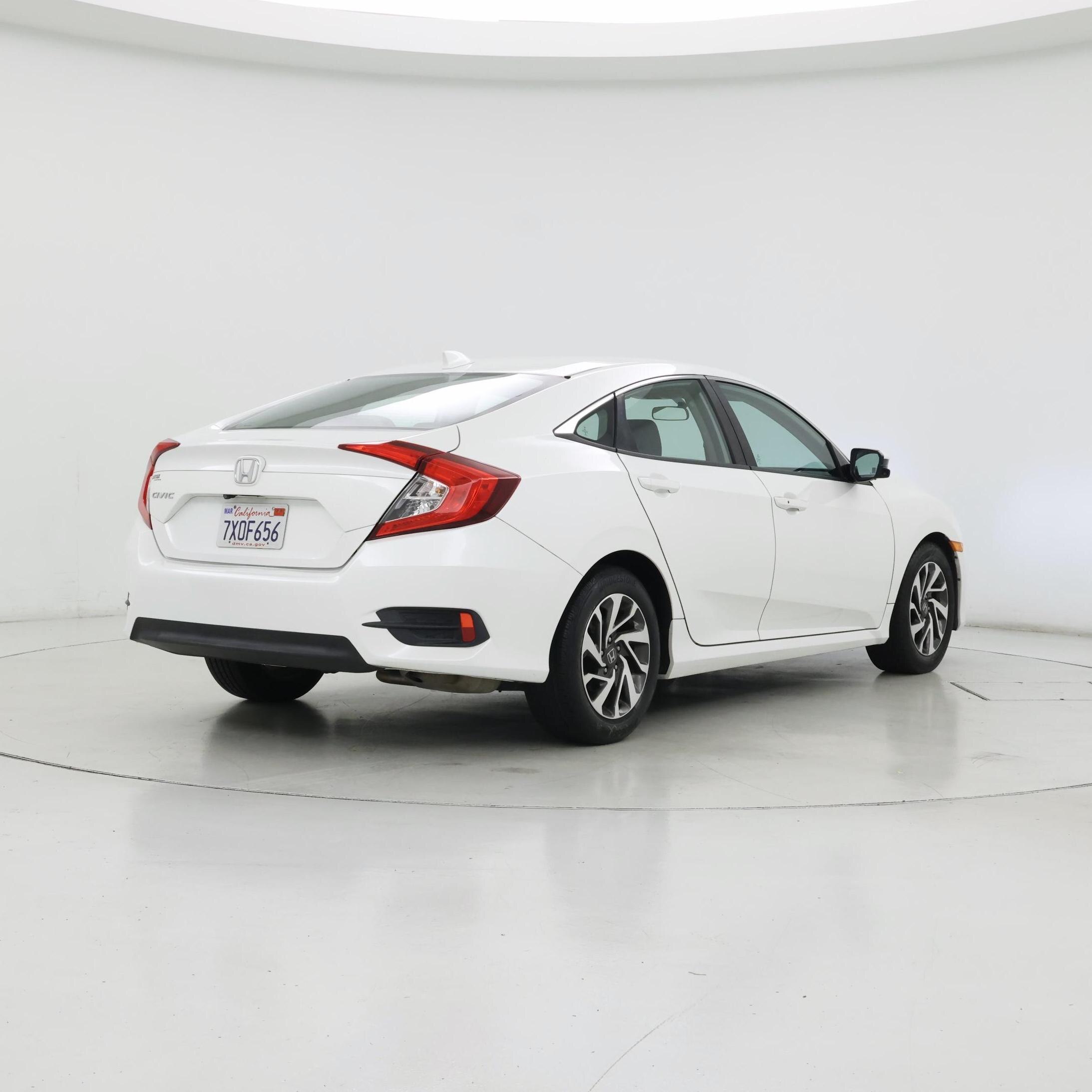 Thumbnail: 2017 Honda Civic - 8