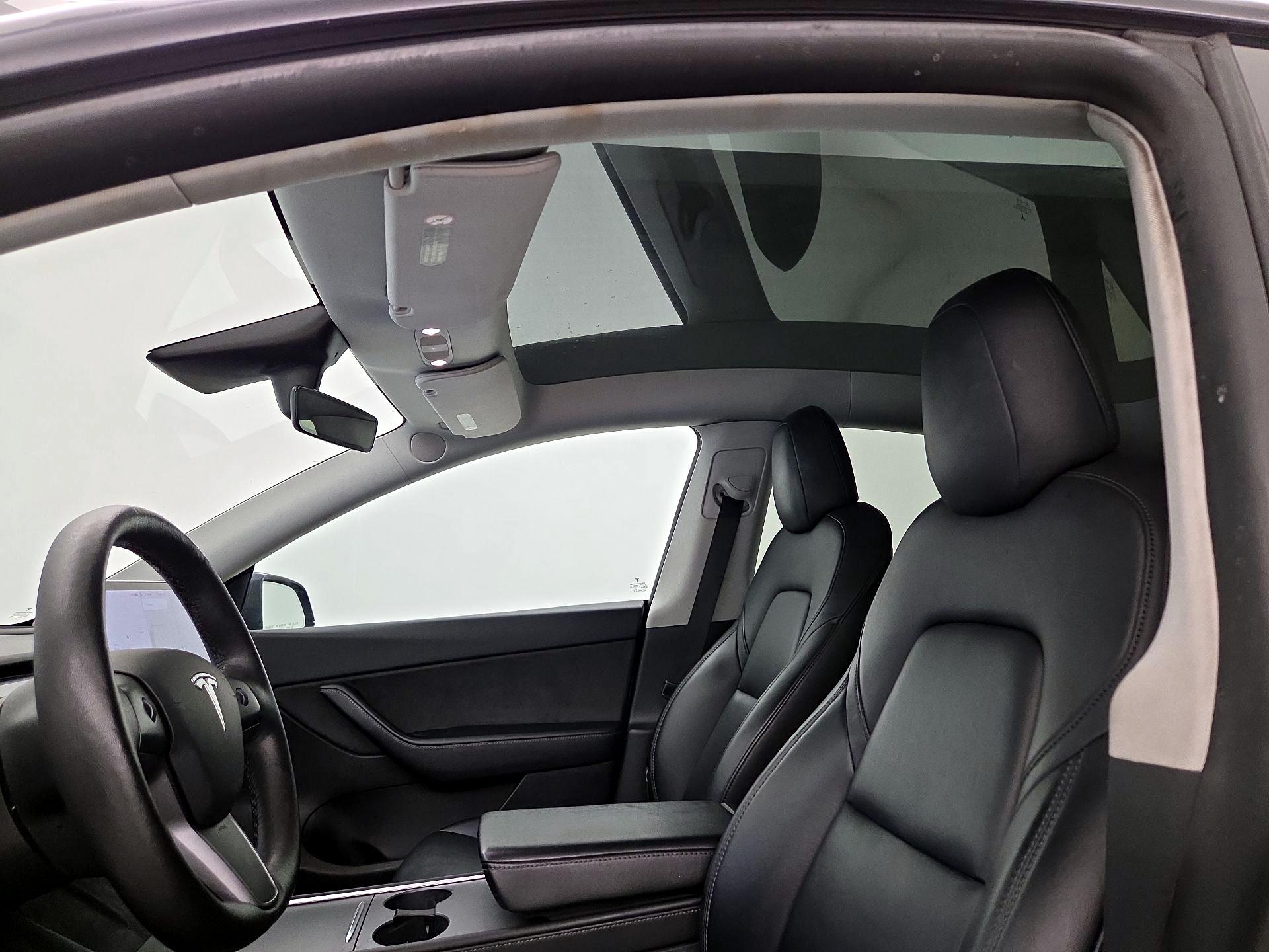 Thumbnail: 2021 Tesla Model Y - 18