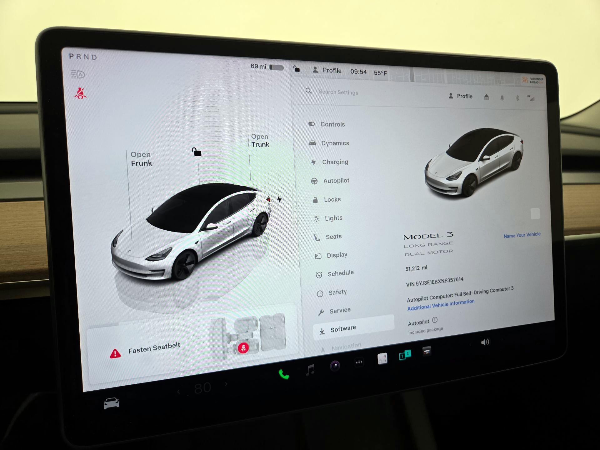 Thumbnail: 2022 Tesla Model 3 - 13