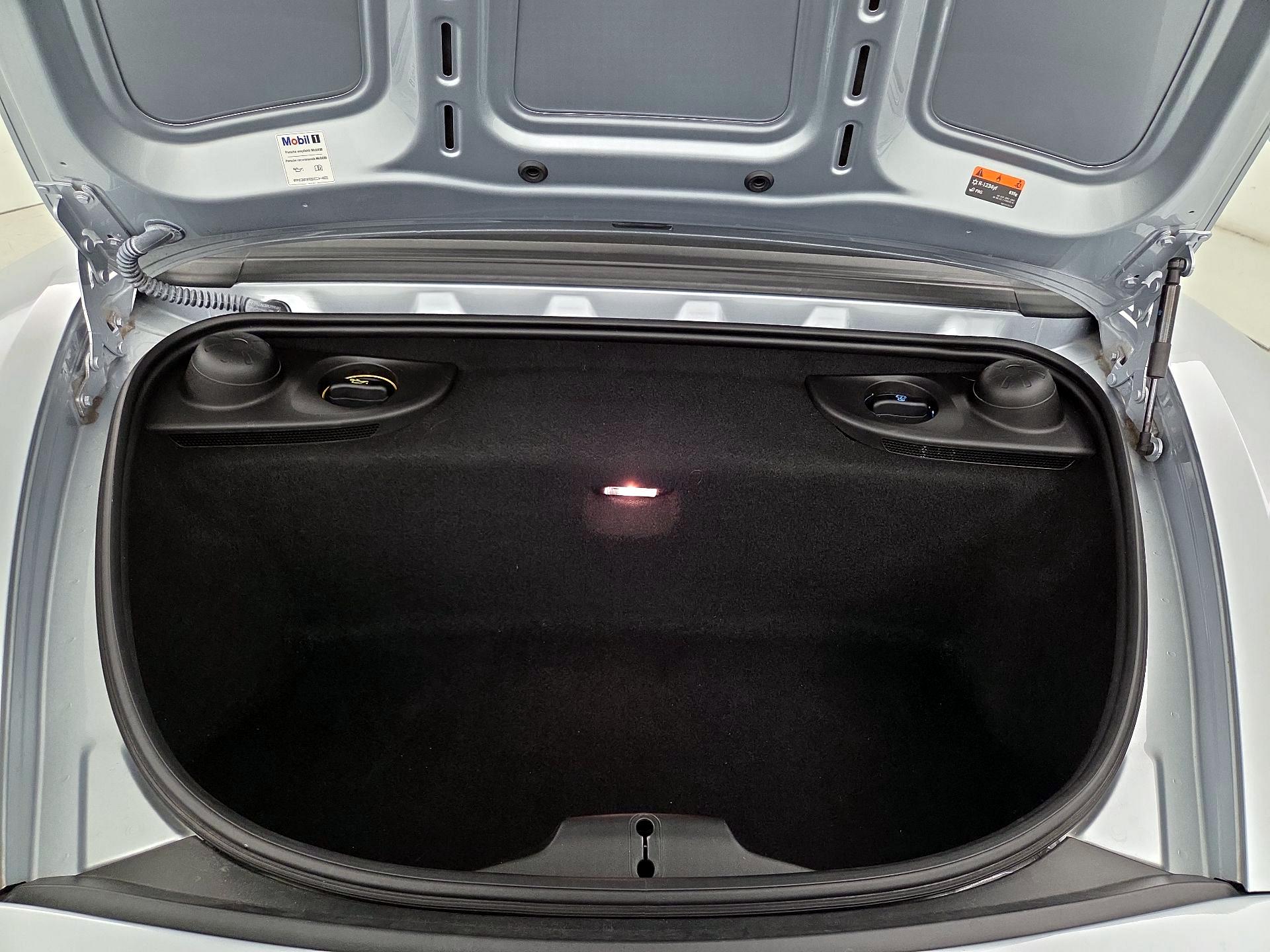 Thumbnail: 2017 Porsche 718 Boxster - 20