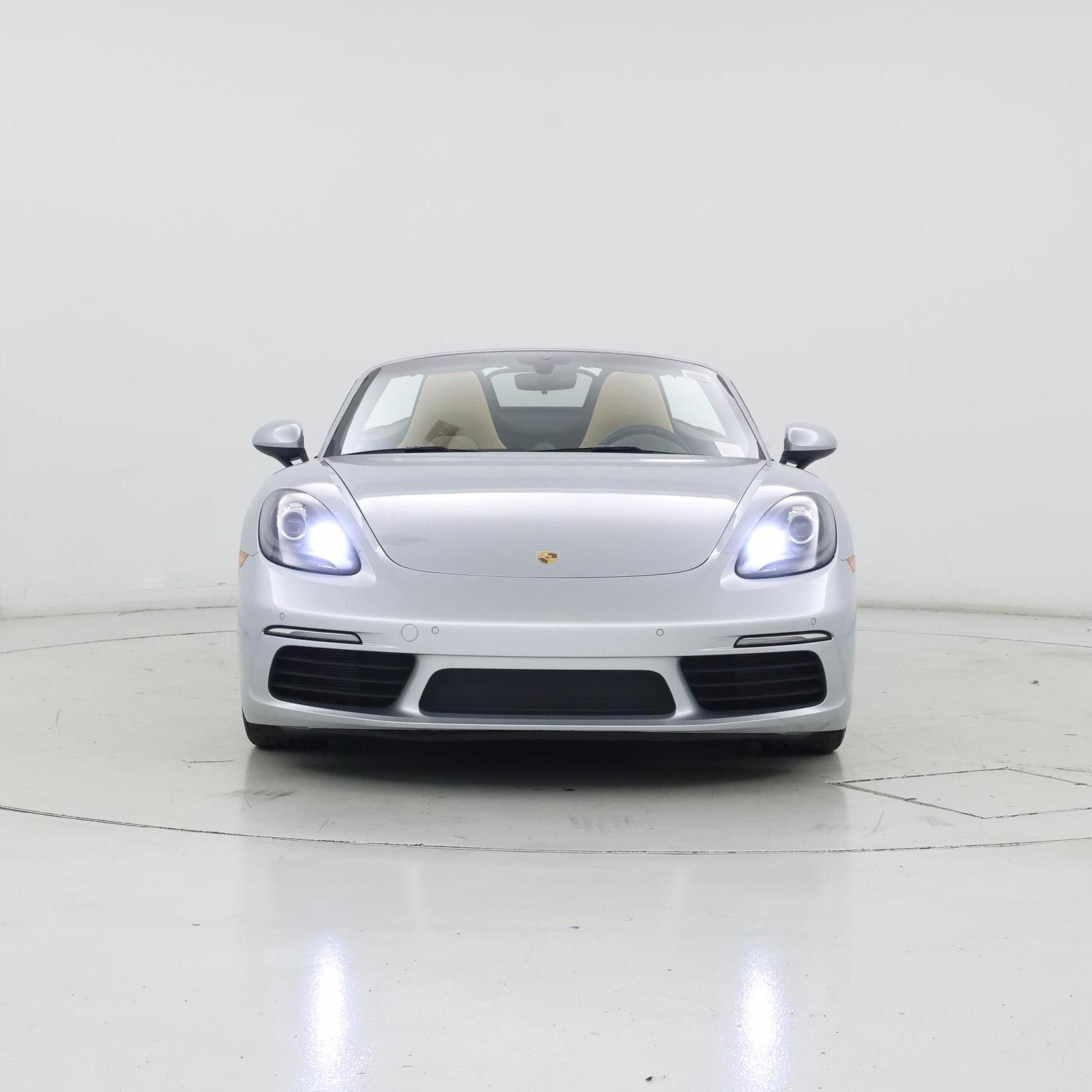 Thumbnail: 2017 Porsche 718 Boxster - 5