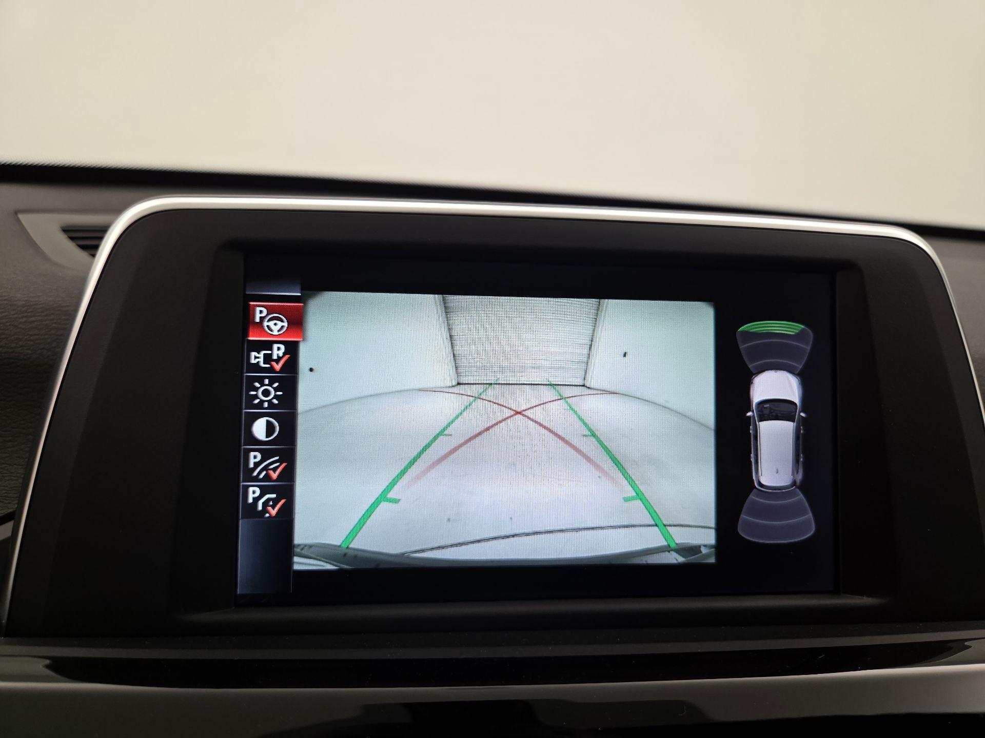 Thumbnail: 2016 BMW X1 - 15