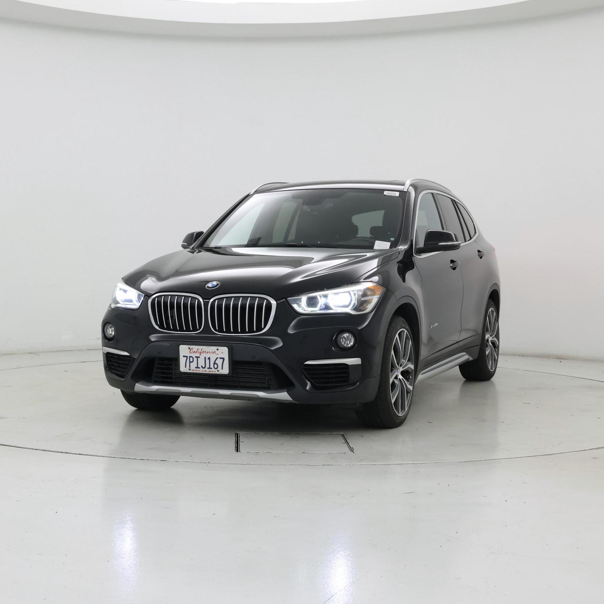 Thumbnail: 2016 BMW X1 - 4