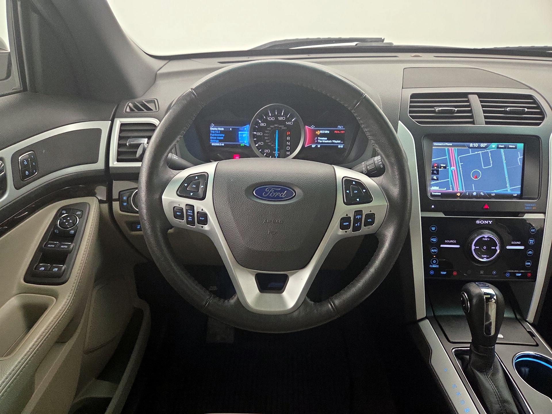 Thumbnail: 2014 Ford Explorer - 10