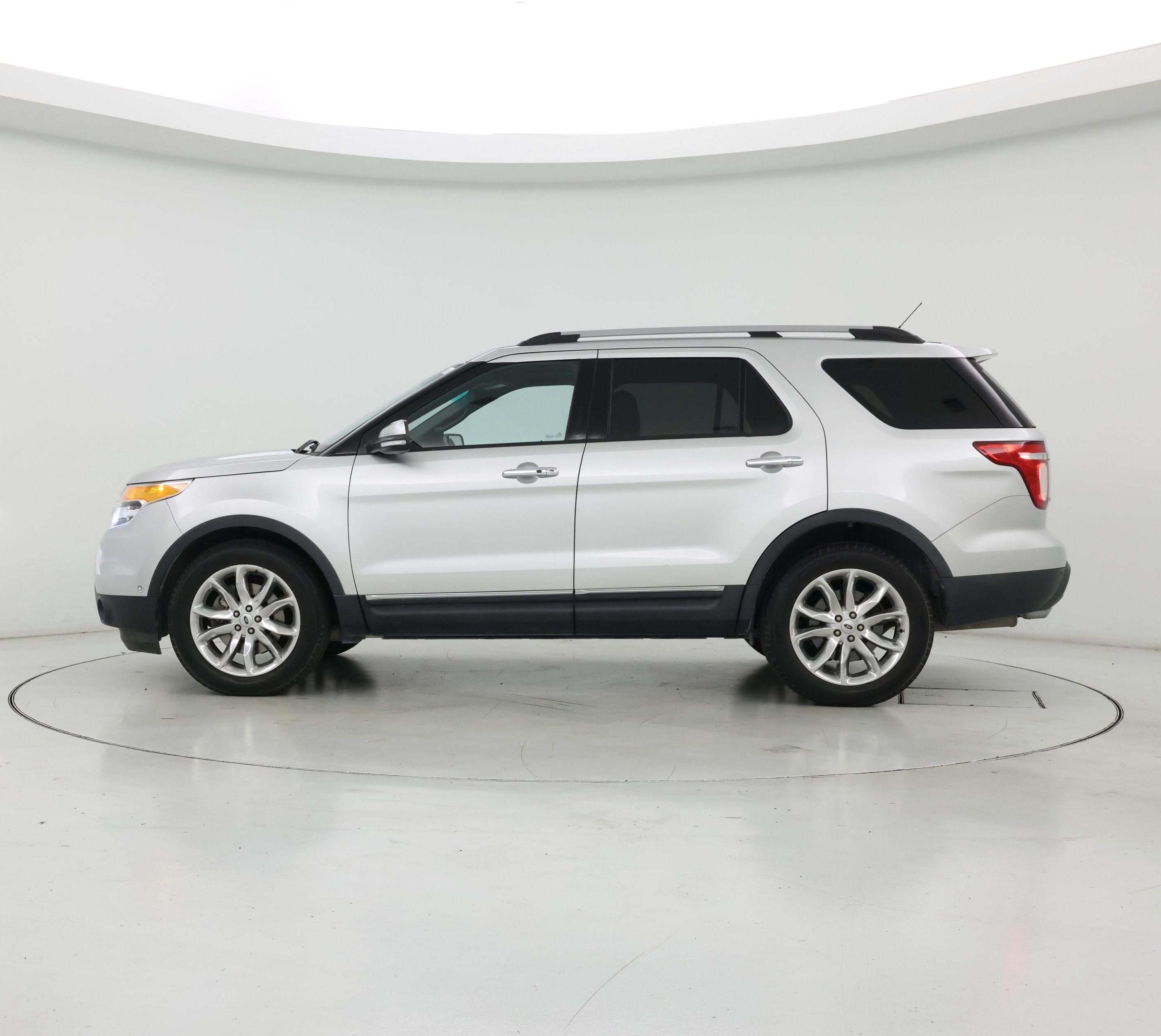 Thumbnail: 2014 Ford Explorer - 3