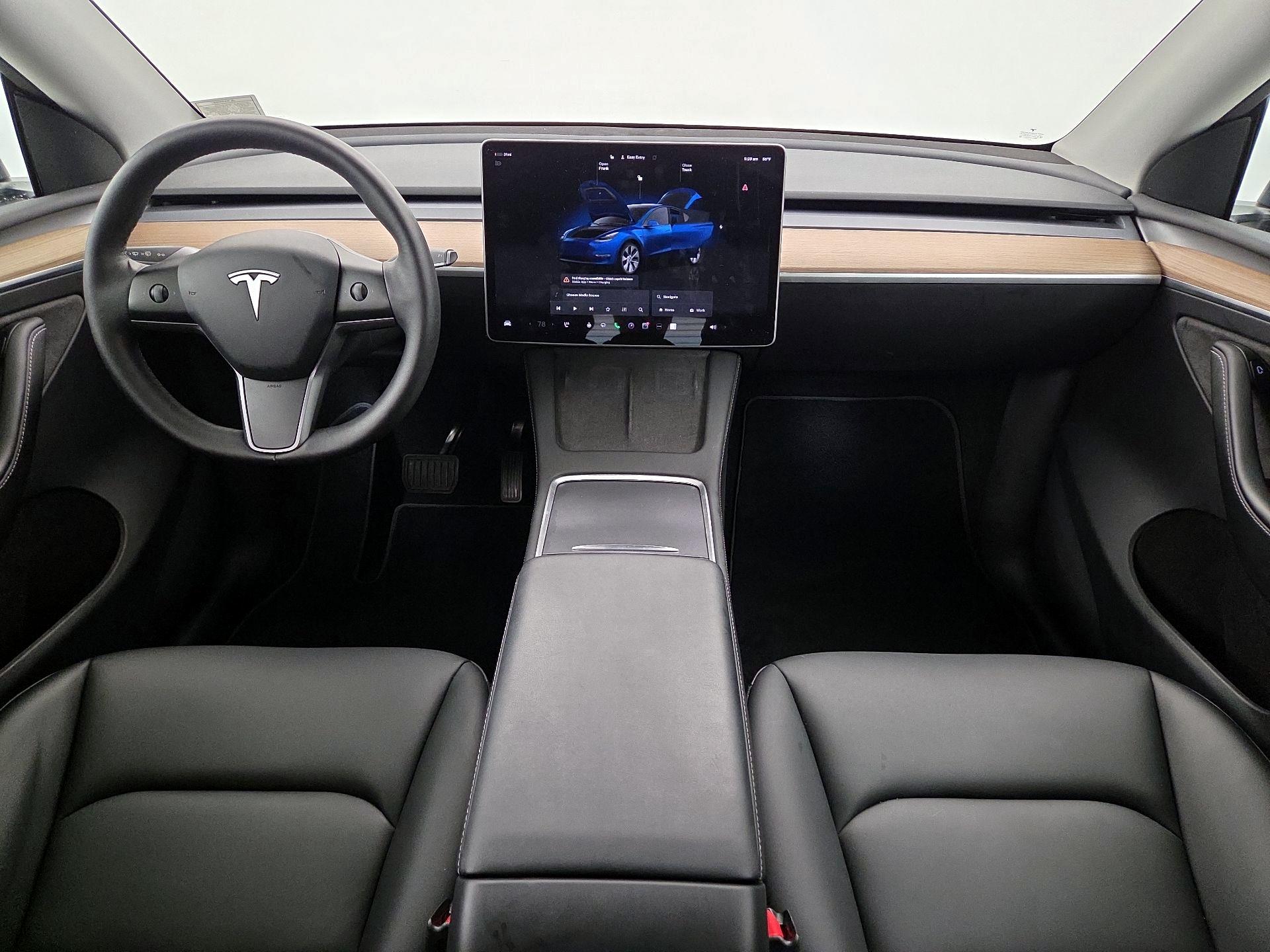 Thumbnail: 2023 Tesla Model Y - 9