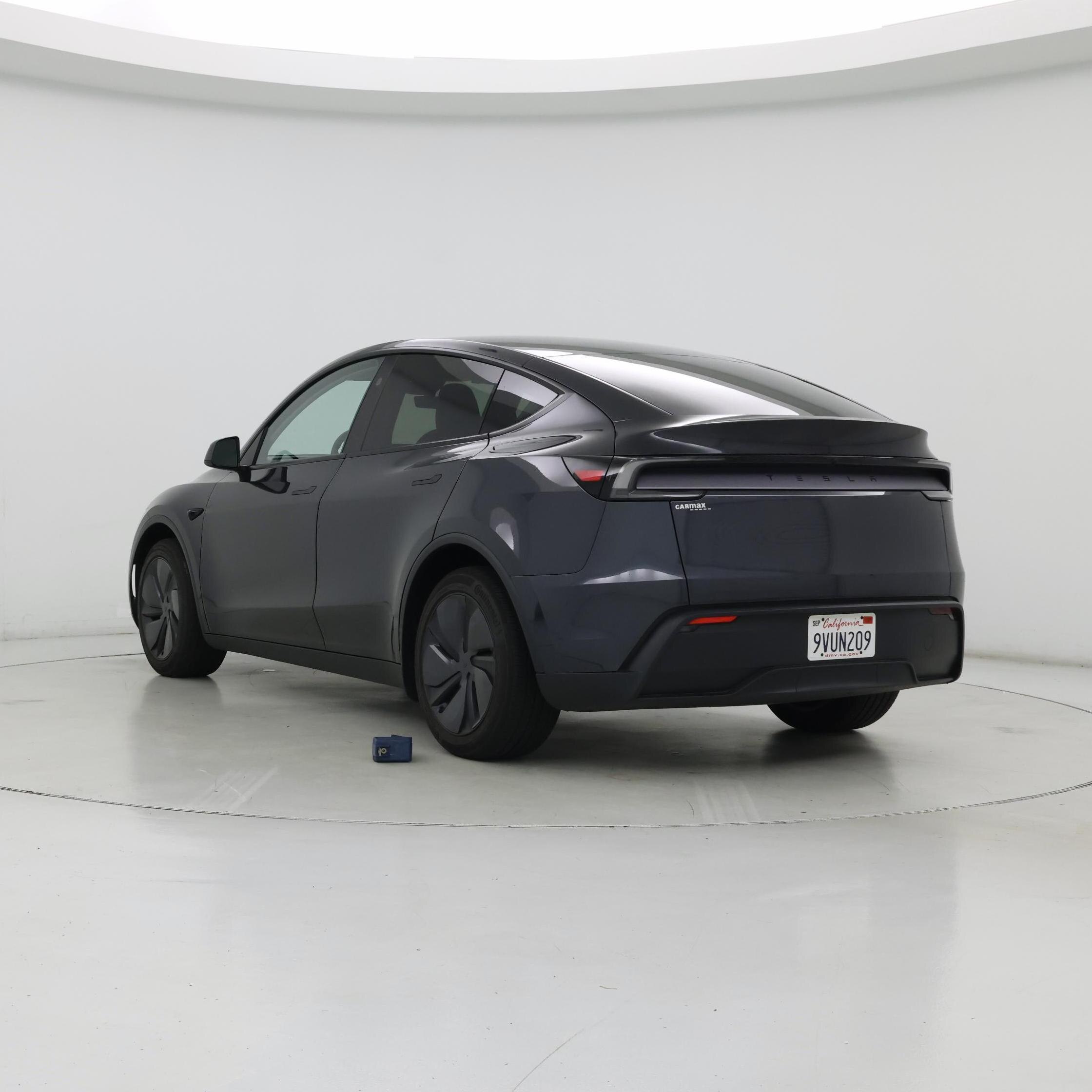 Thumbnail: 2026 Tesla Model Y - 2