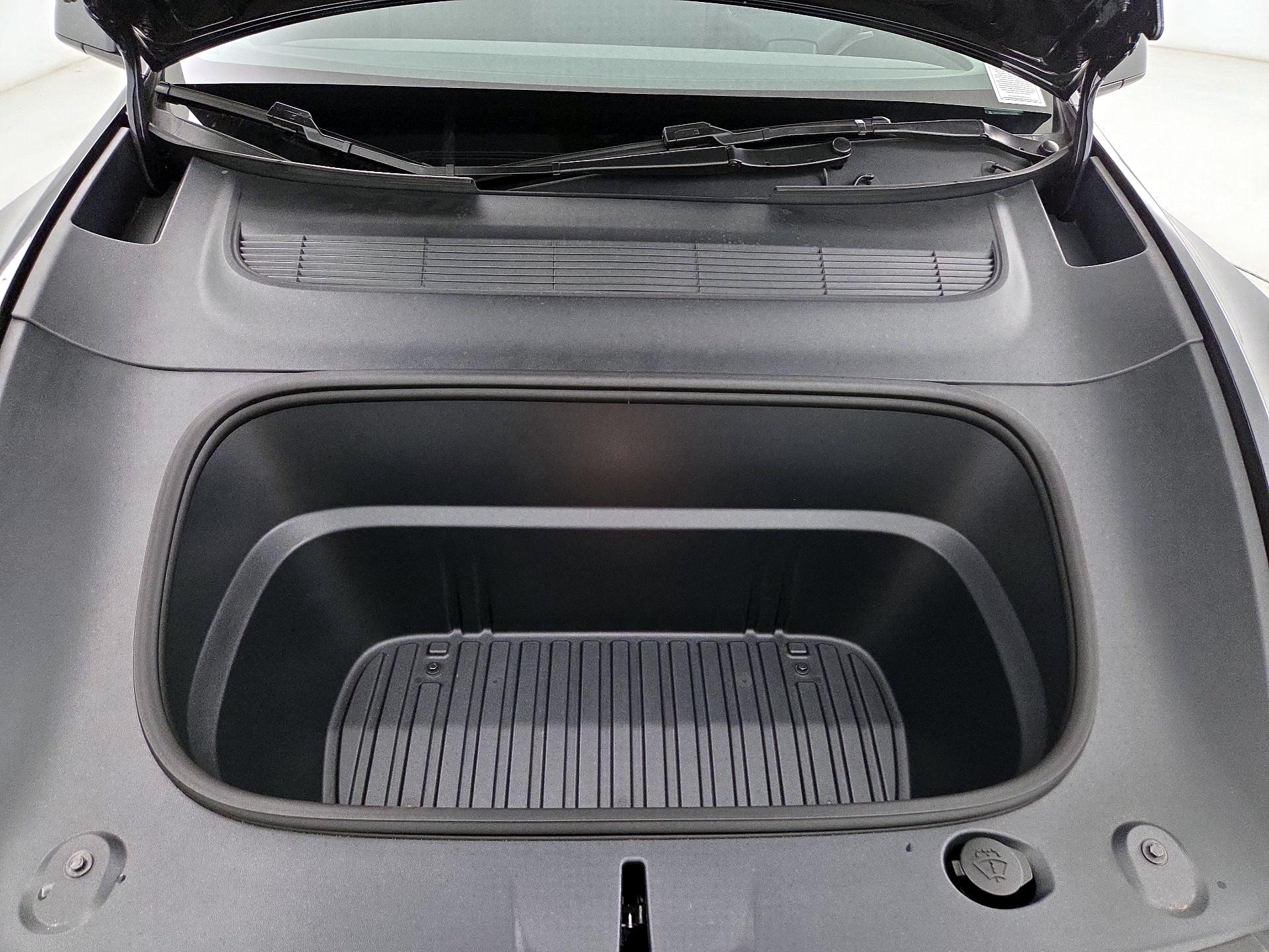 Thumbnail: 2026 Tesla Model Y - 20