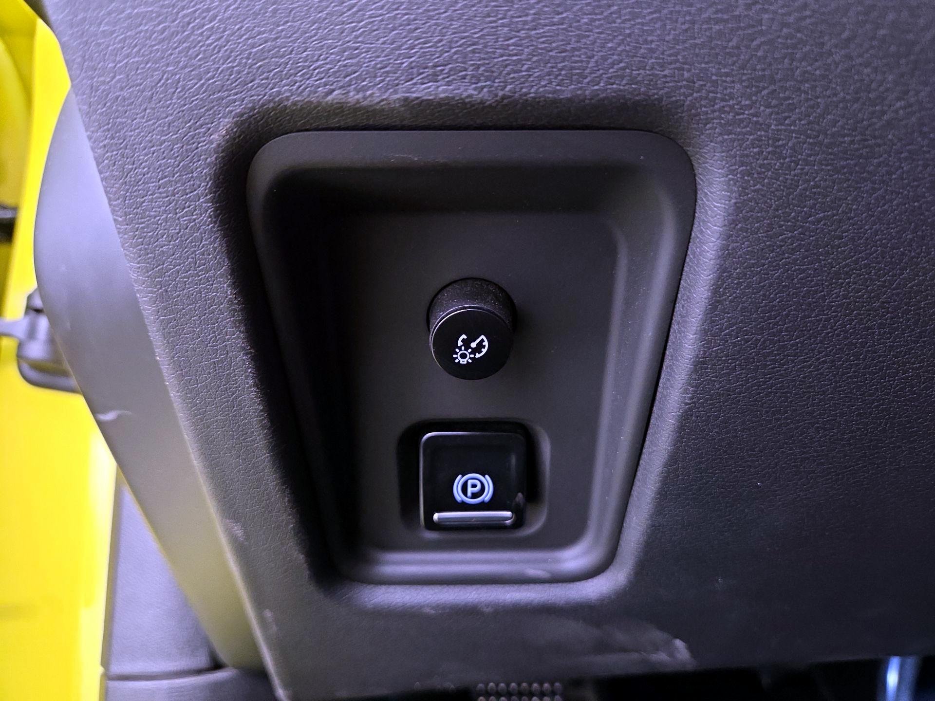 Thumbnail: 2024 Chevrolet Corvette - 13