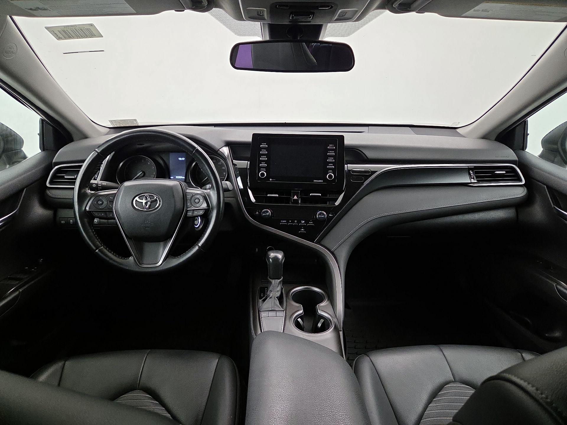 Thumbnail: 2022 Toyota Camry - 9