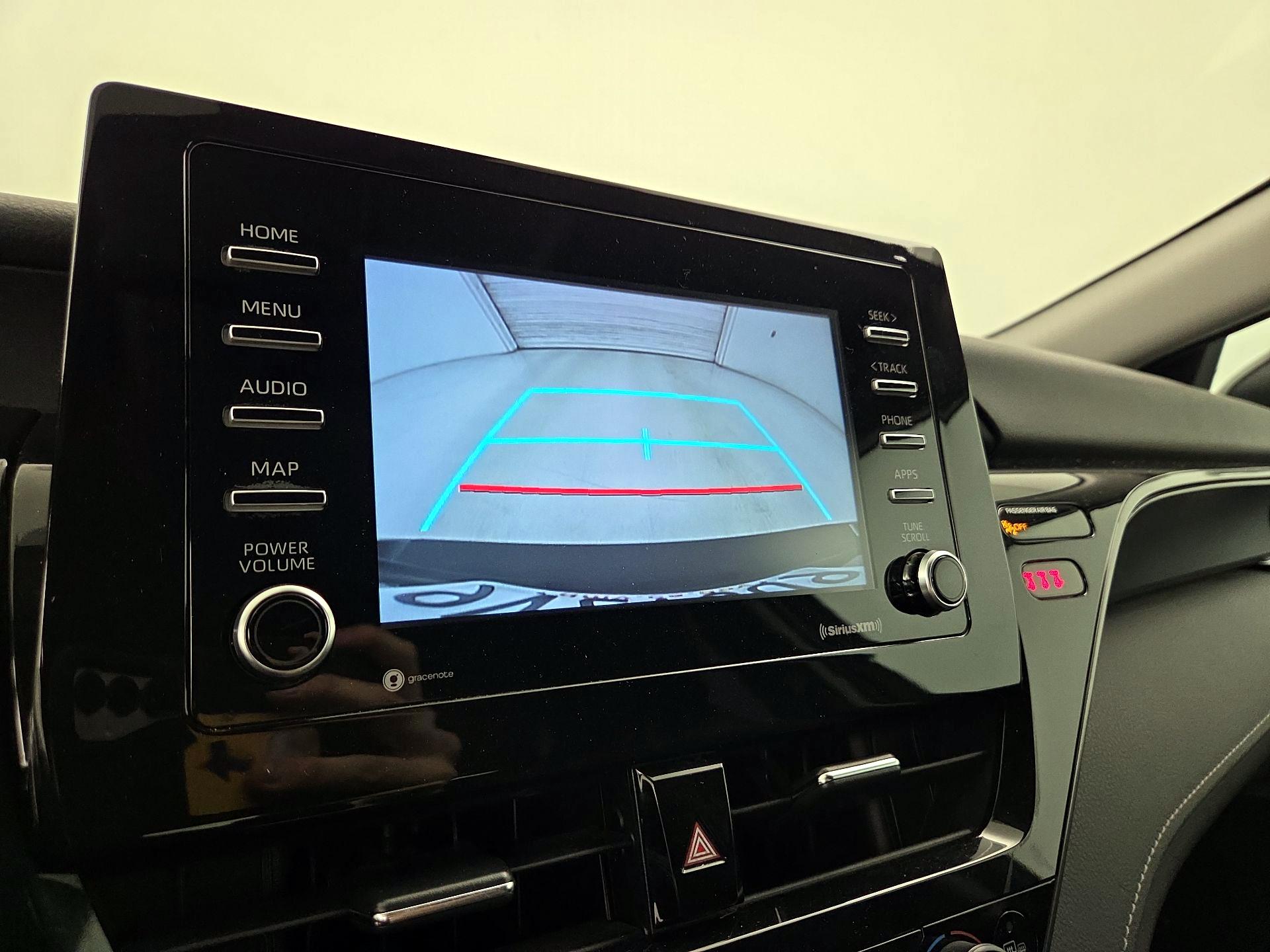 Thumbnail: 2022 Toyota Camry - 14