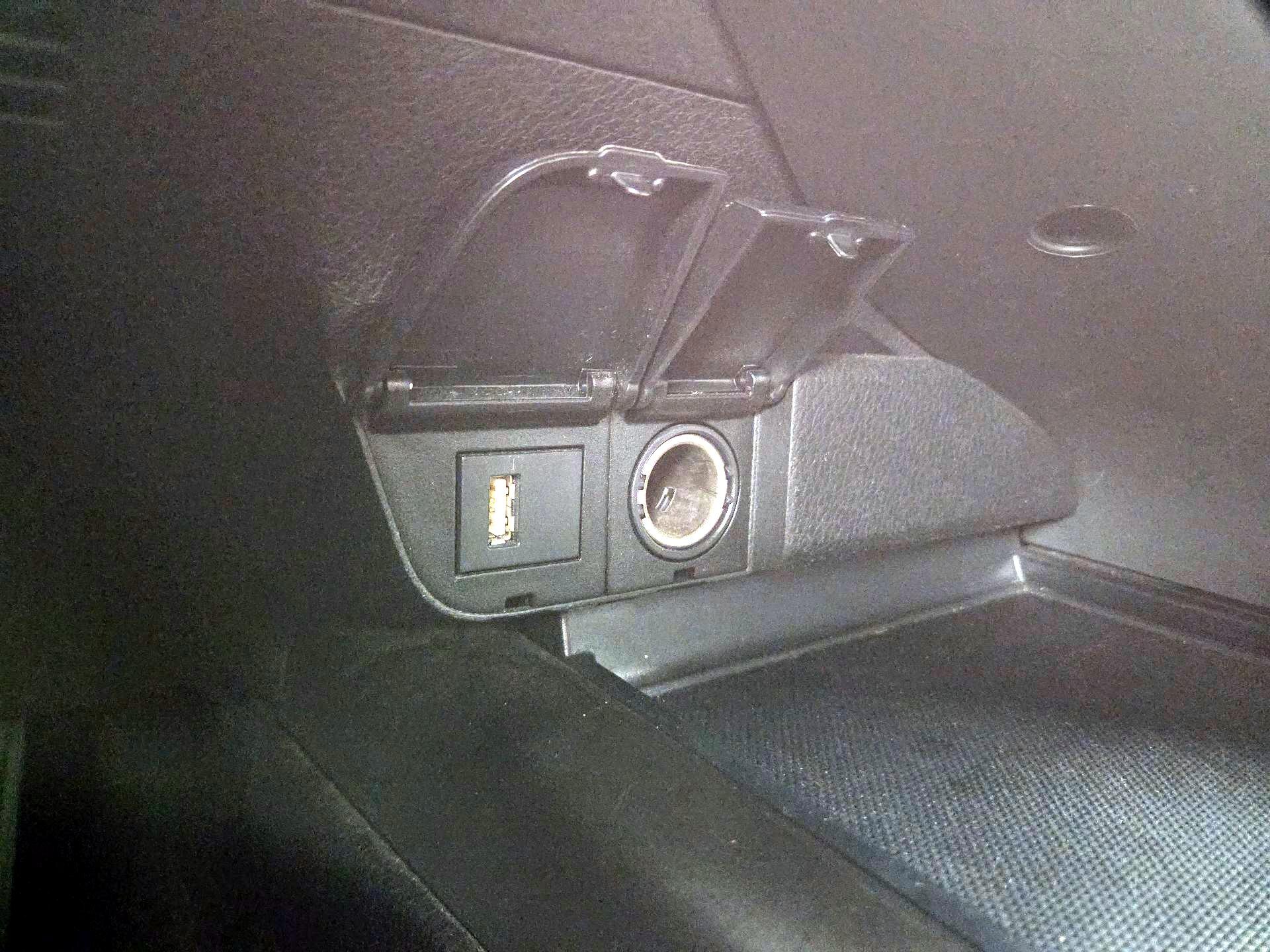 Thumbnail: 2022 Toyota Camry - 18