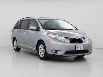 2017 Toyota Sienna XLE