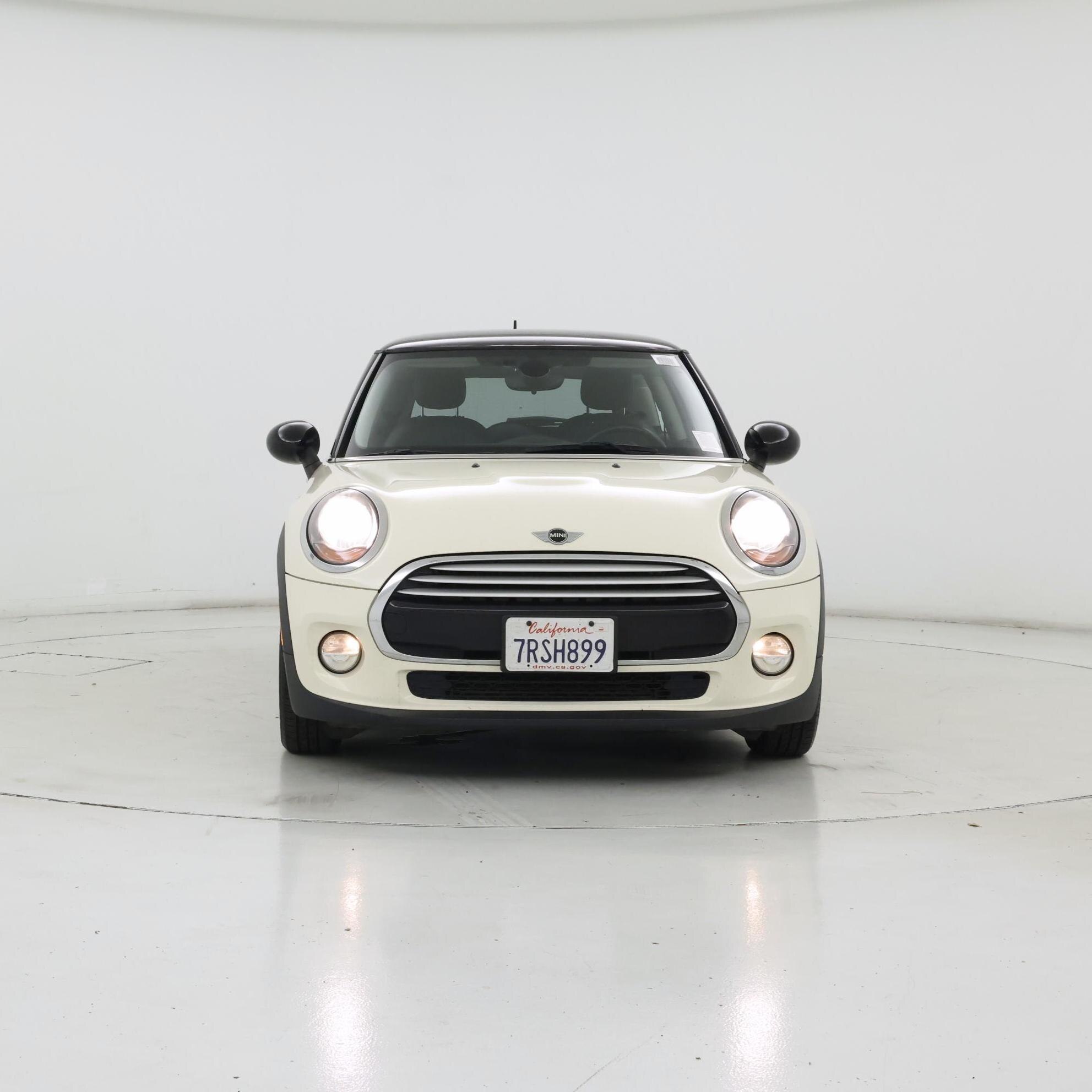 Thumbnail: 2015 MINI Cooper Hardtop - 5