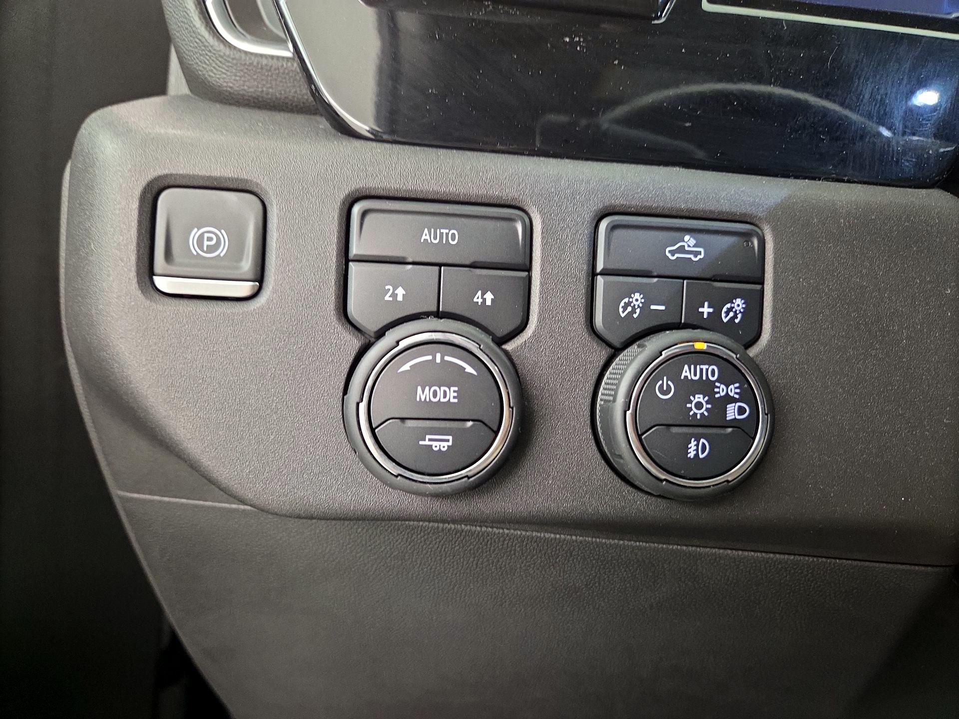 Thumbnail: 2024 Chevrolet Silverado 1500 - 13