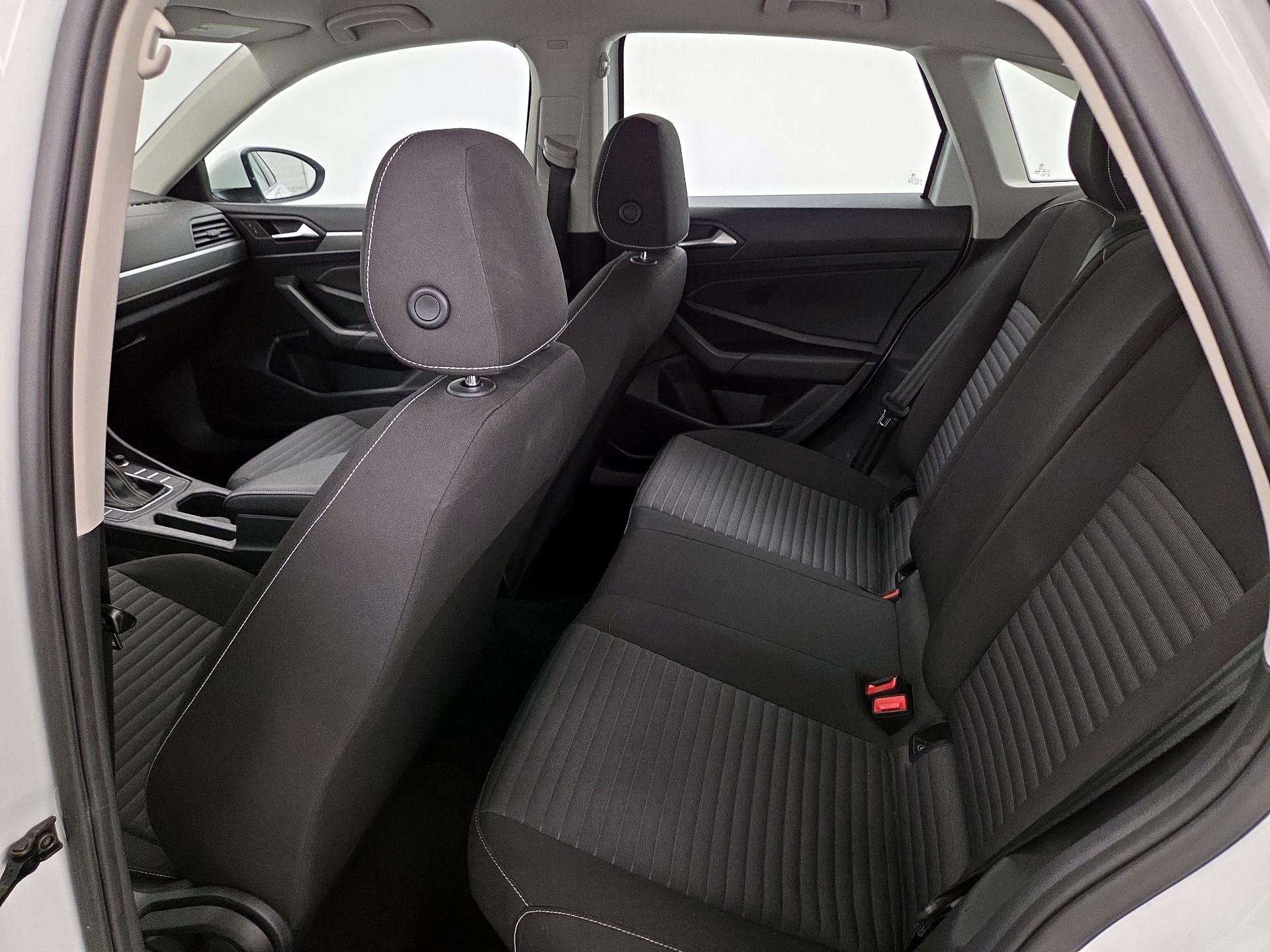 Thumbnail: 2022 Volkswagen Jetta - 19