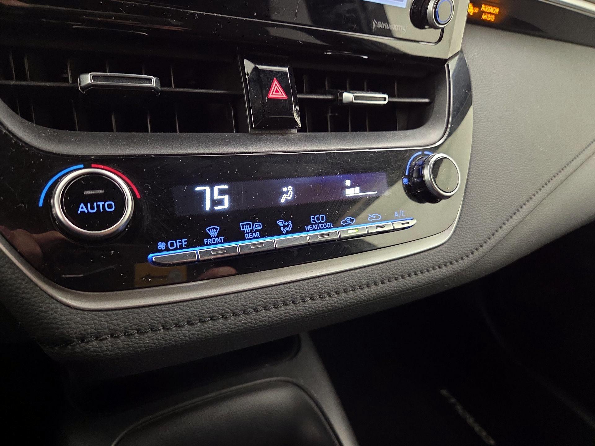 Thumbnail: 2022 Toyota Corolla - 16