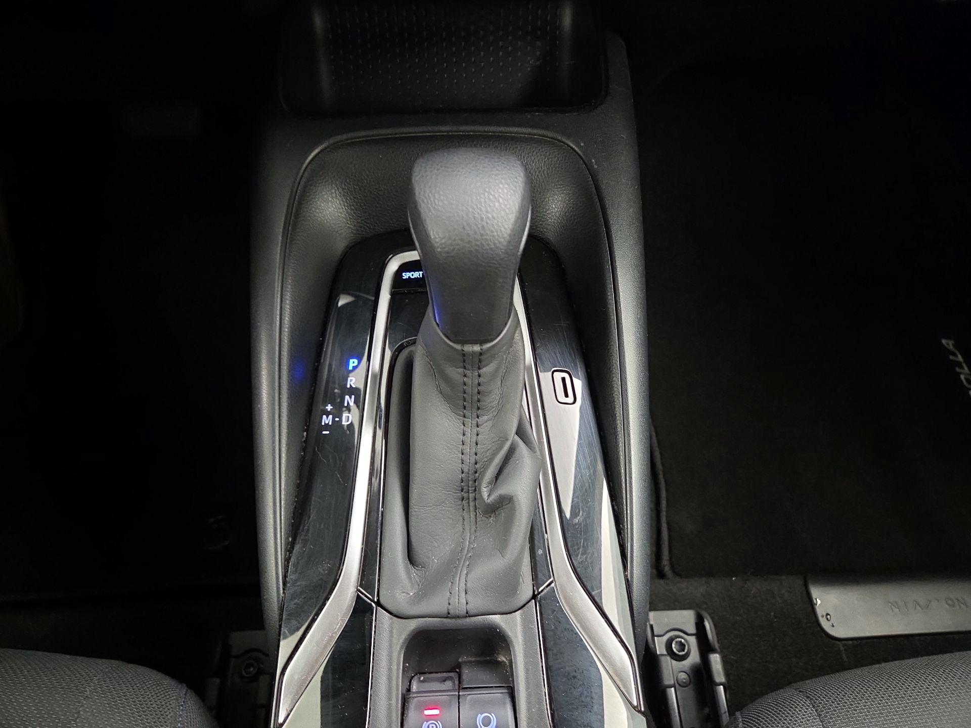 Thumbnail: 2022 Toyota Corolla - 17