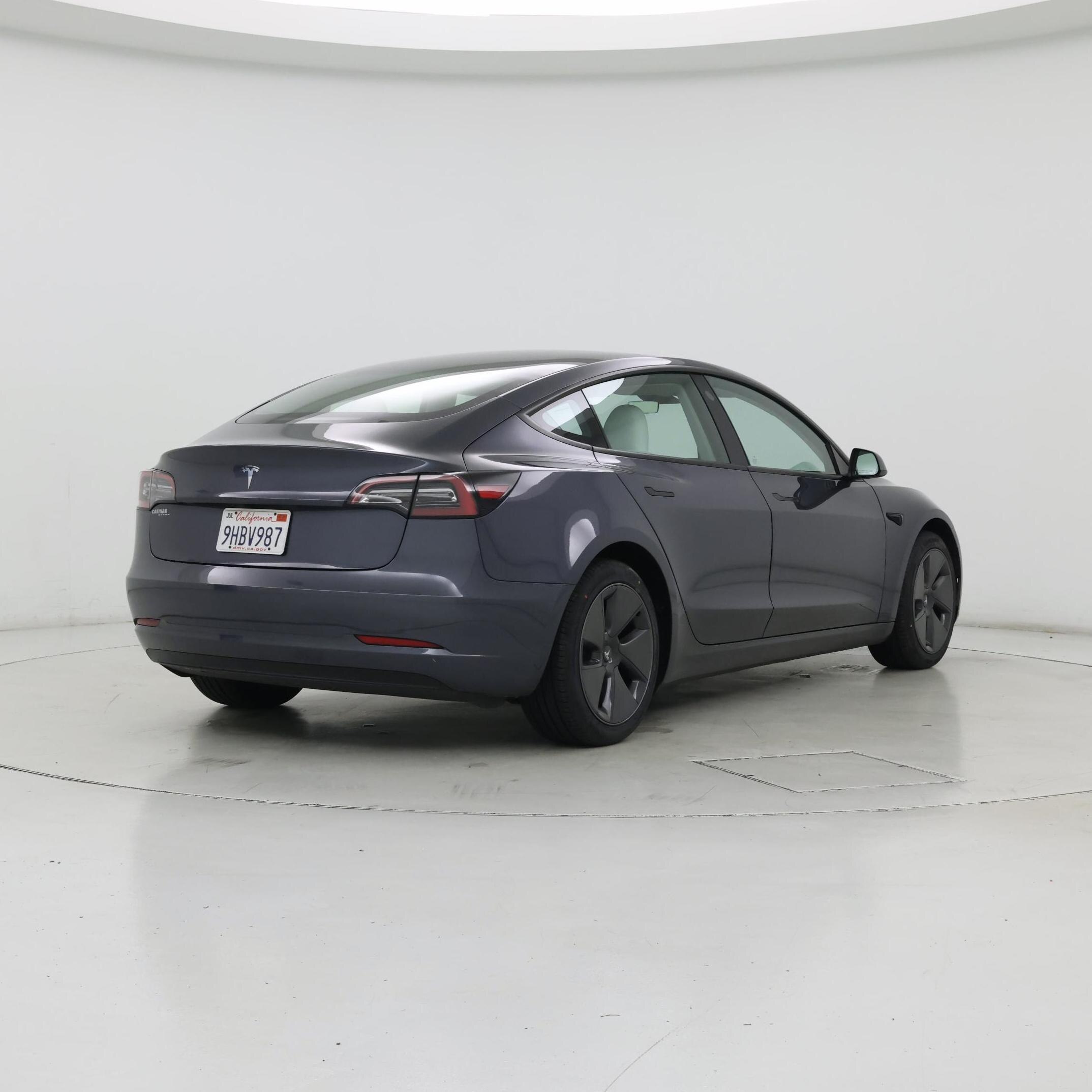 Thumbnail: 2023 Tesla Model 3 - 8