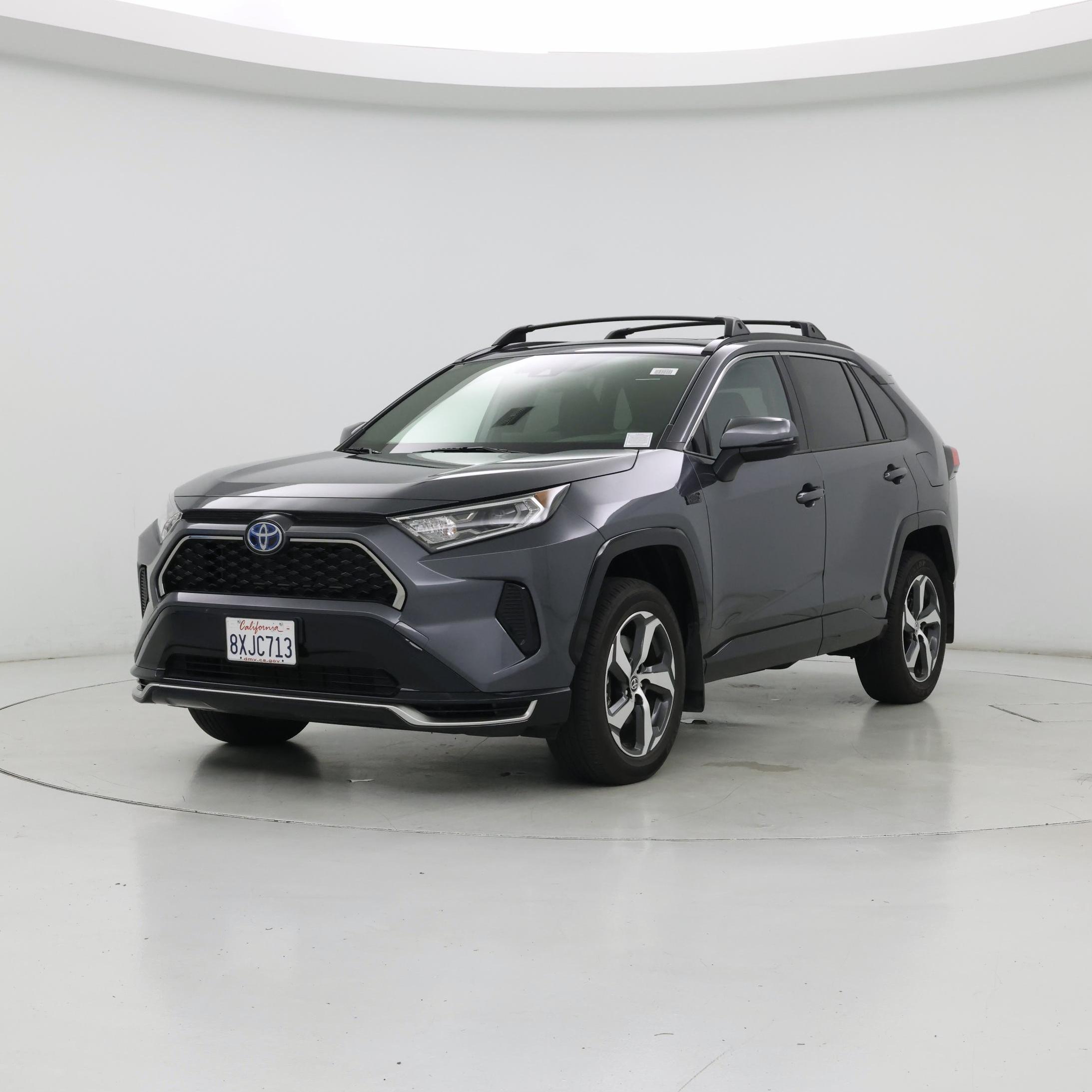 Thumbnail: 2021 Toyota RAV4 - 4