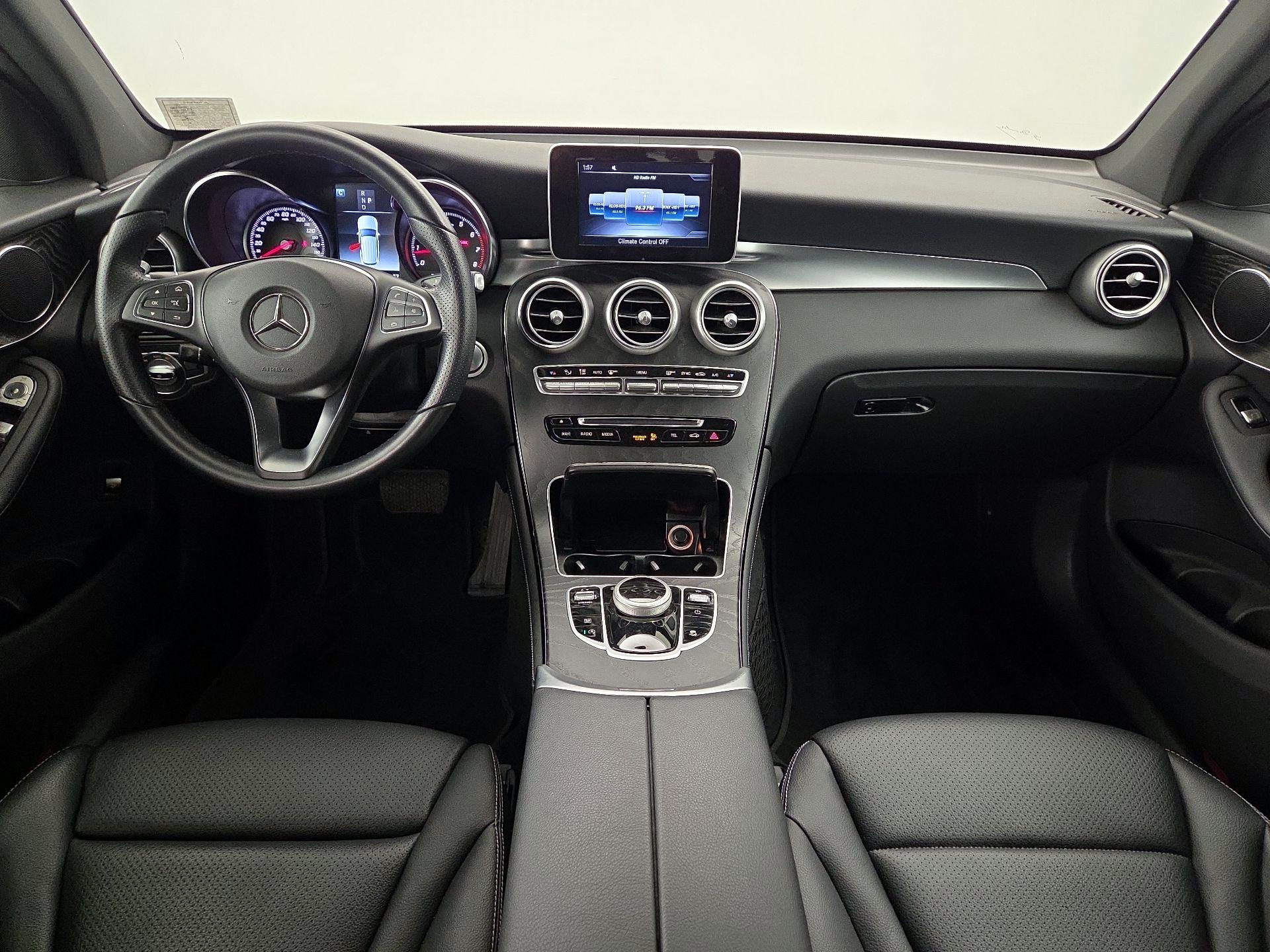 Thumbnail: 2018 Mercedes-Benz GLC - 9