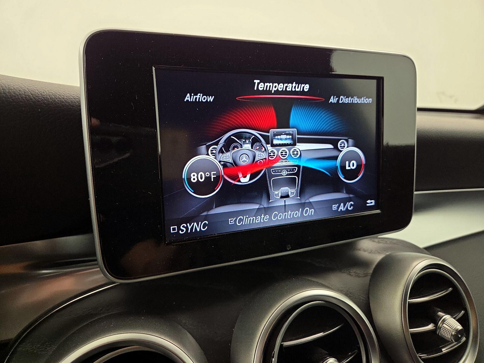 Thumbnail: 2018 Mercedes-Benz GLC - 16