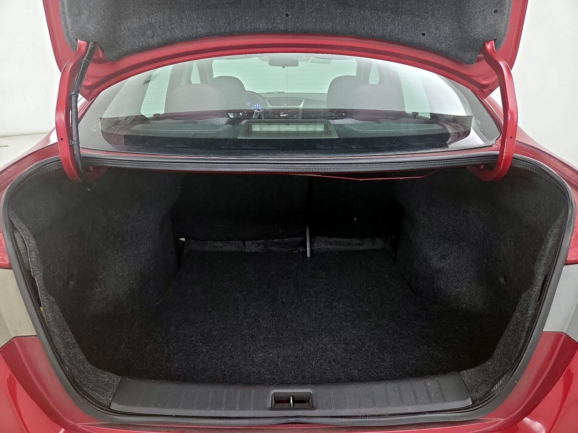 Thumbnail: 2014 Nissan Sentra - 19