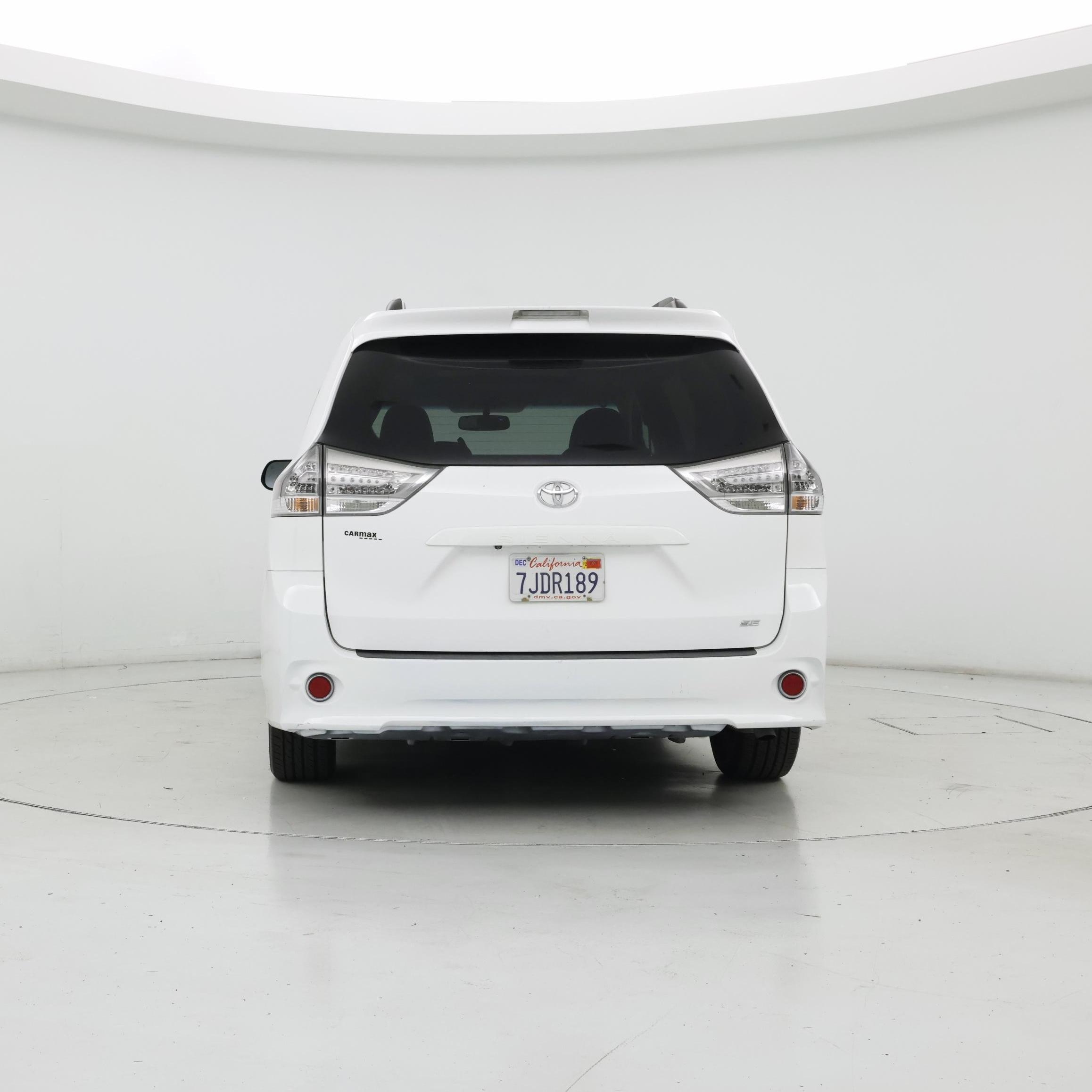 Thumbnail: 2015 Toyota Sienna - 6