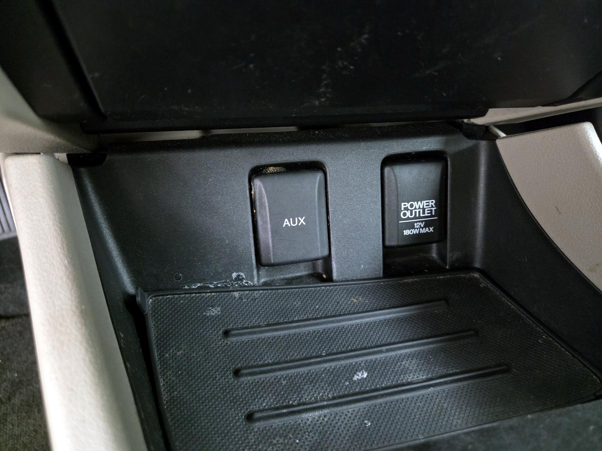 Thumbnail: 2015 Honda Civic - 18