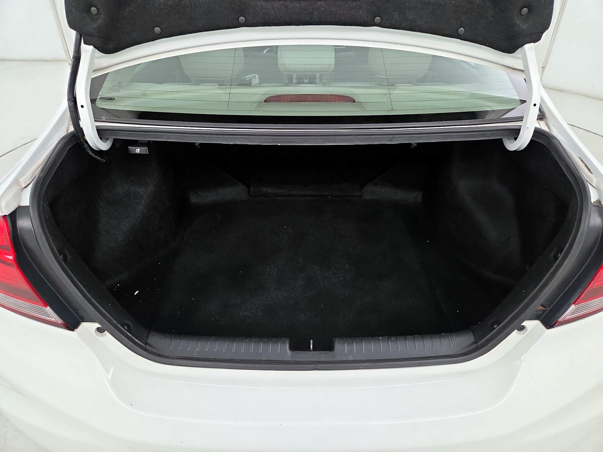 Thumbnail: 2015 Honda Civic - 20