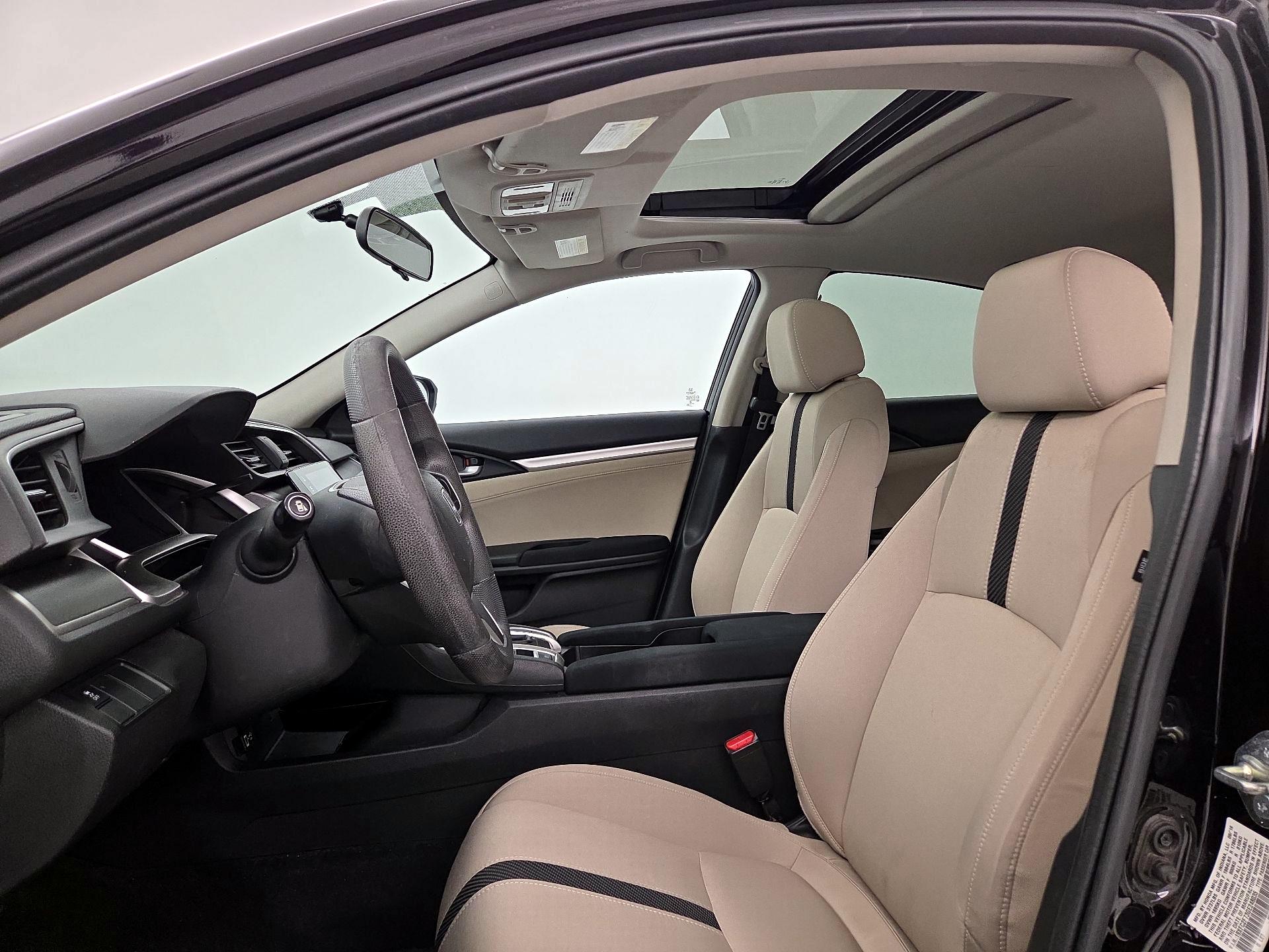 Thumbnail: 2016 Honda Civic - 19