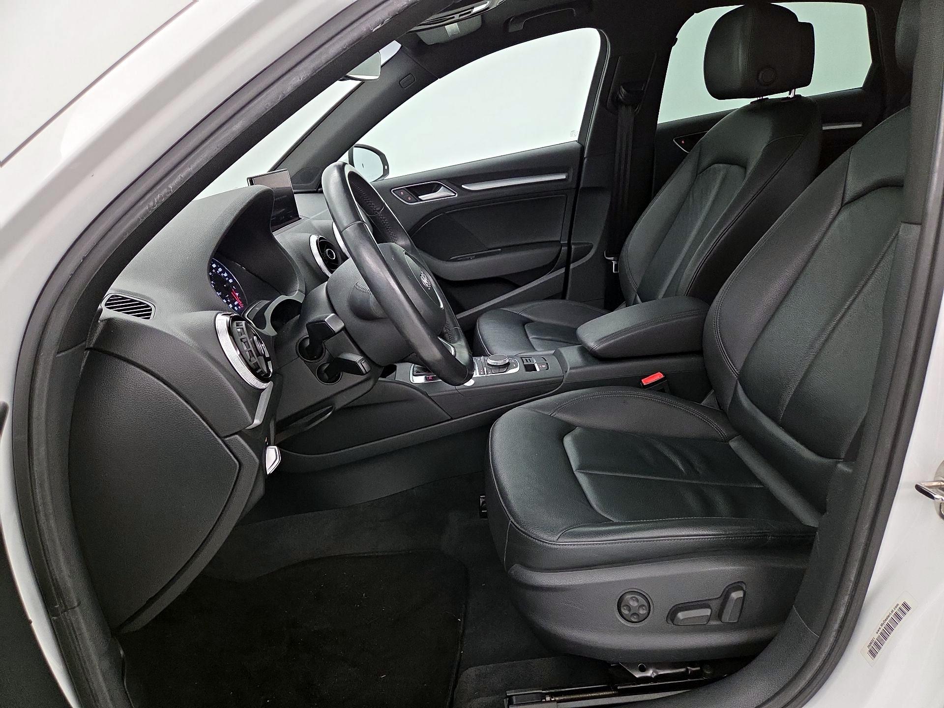 Thumbnail: 2016 Audi A3 - 11