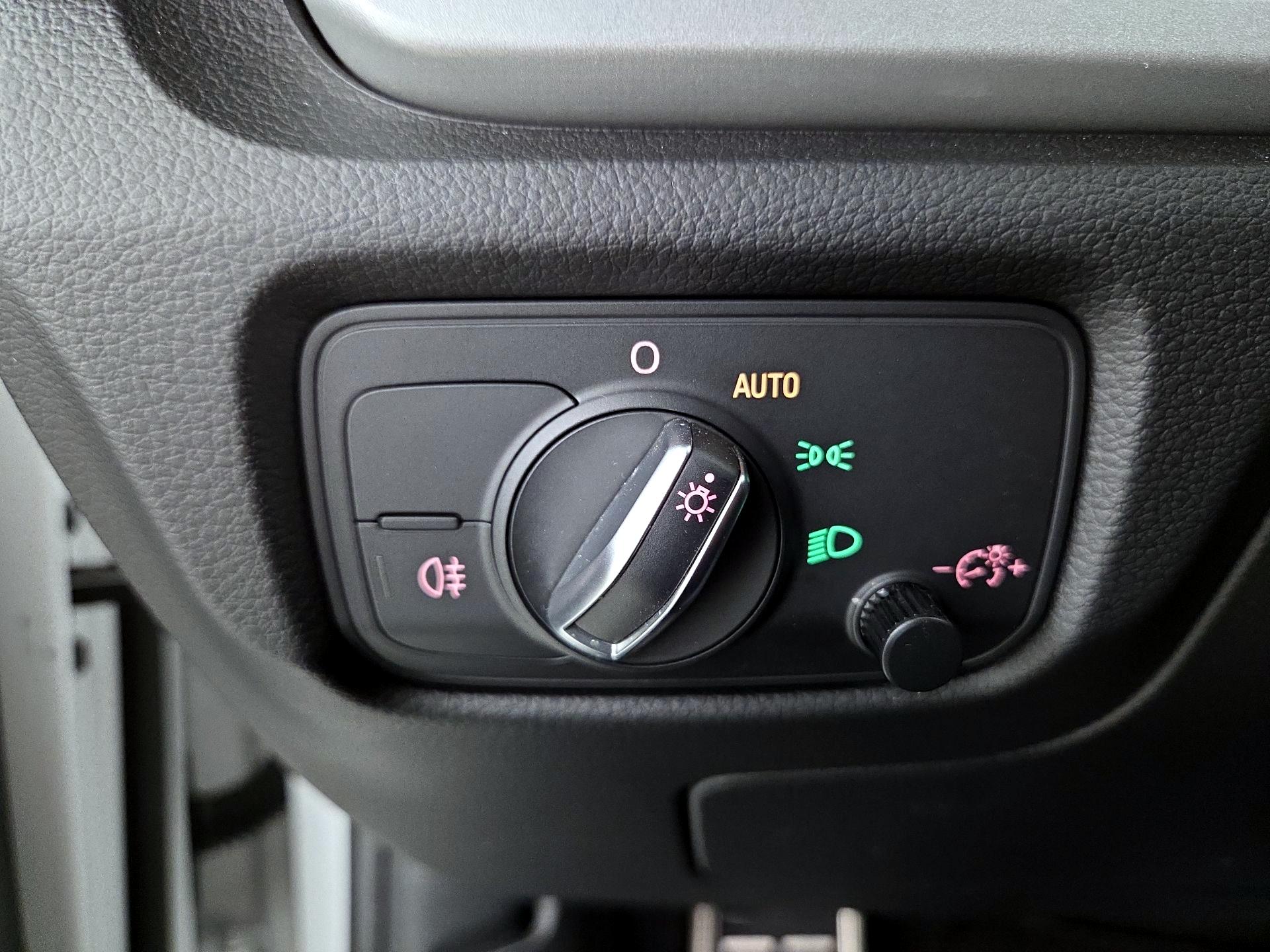 Thumbnail: 2016 Audi A3 - 13