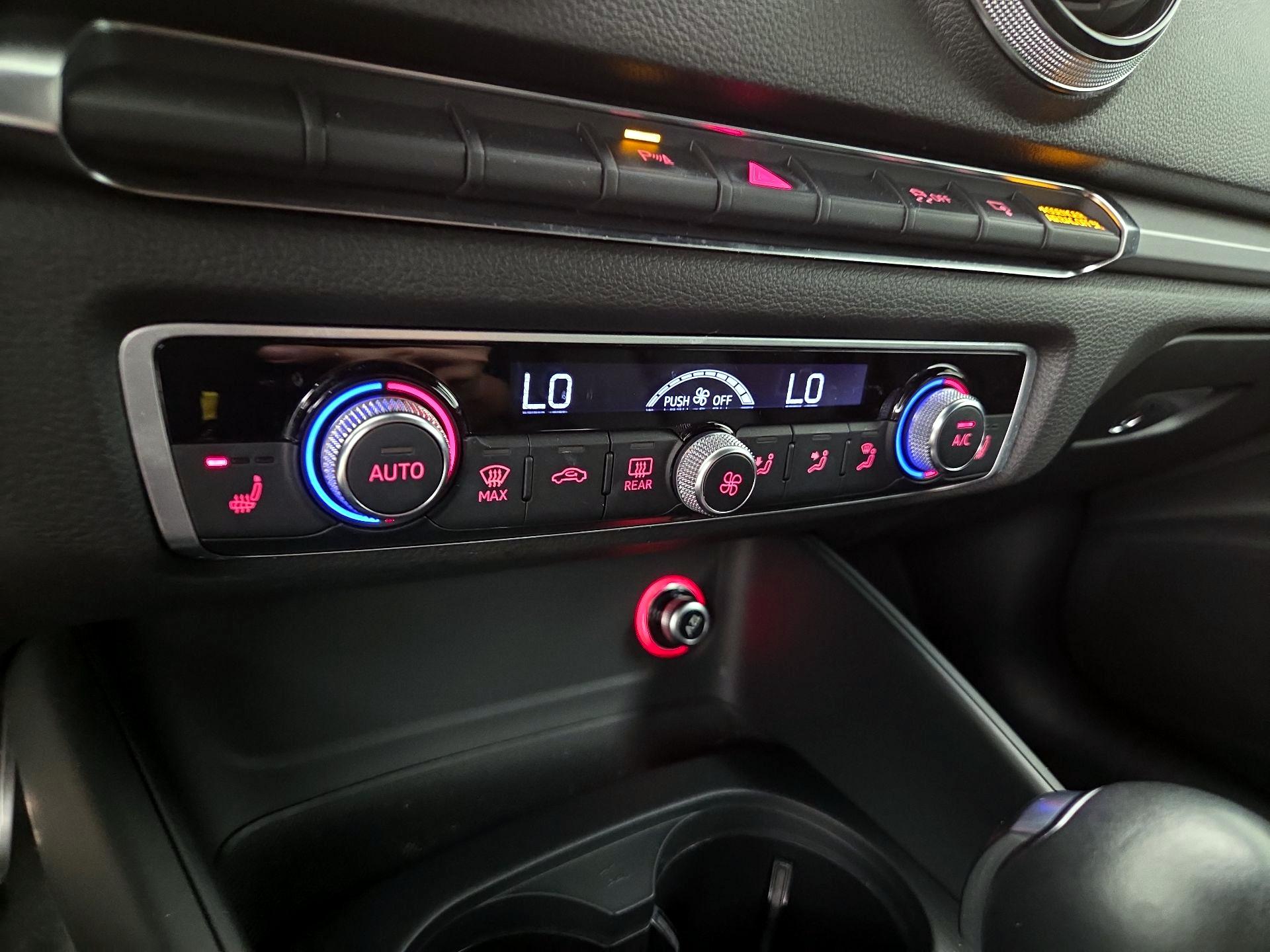 Thumbnail: 2016 Audi A3 - 16