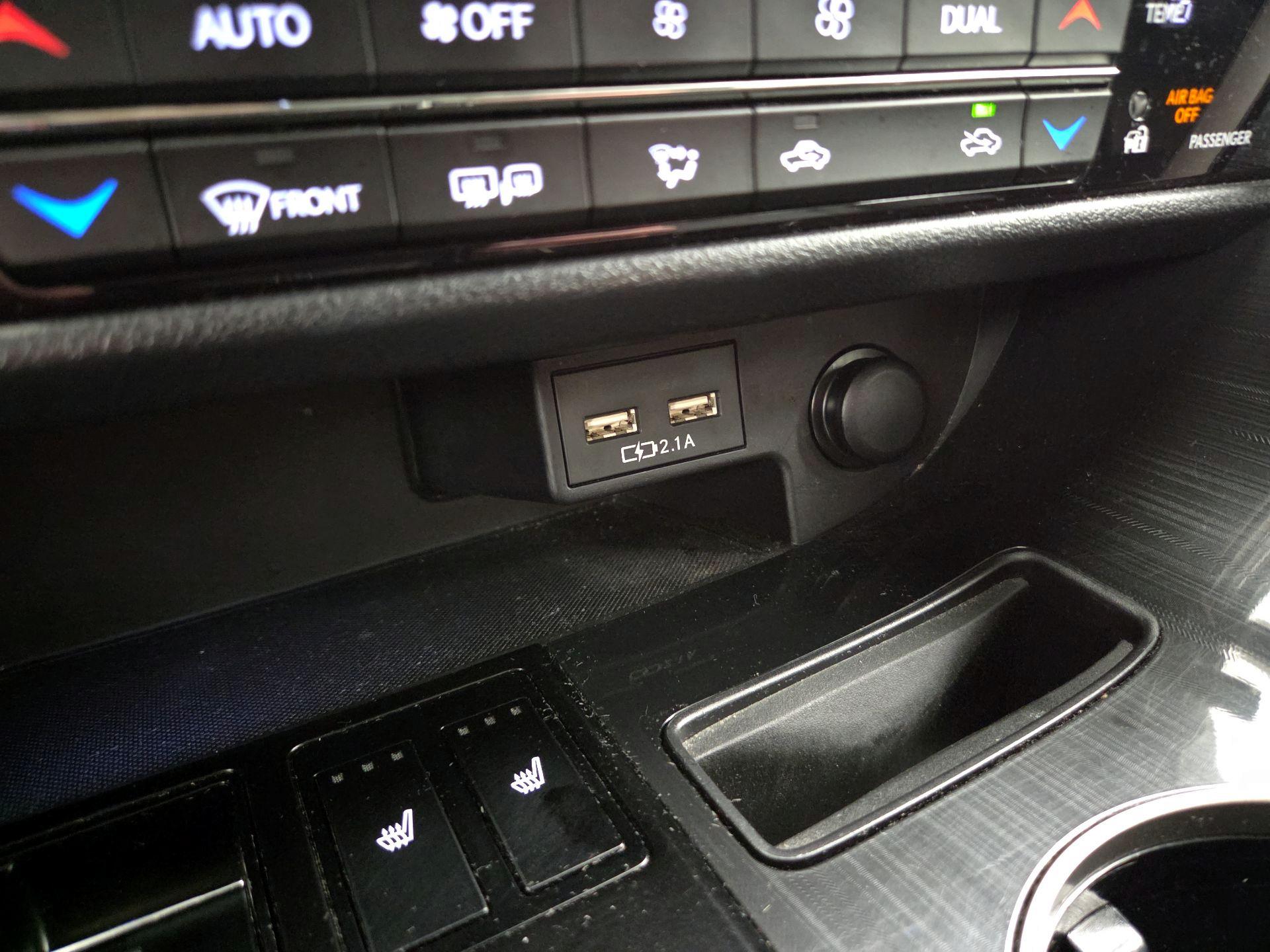 Thumbnail: 2020 Lexus RX - 18