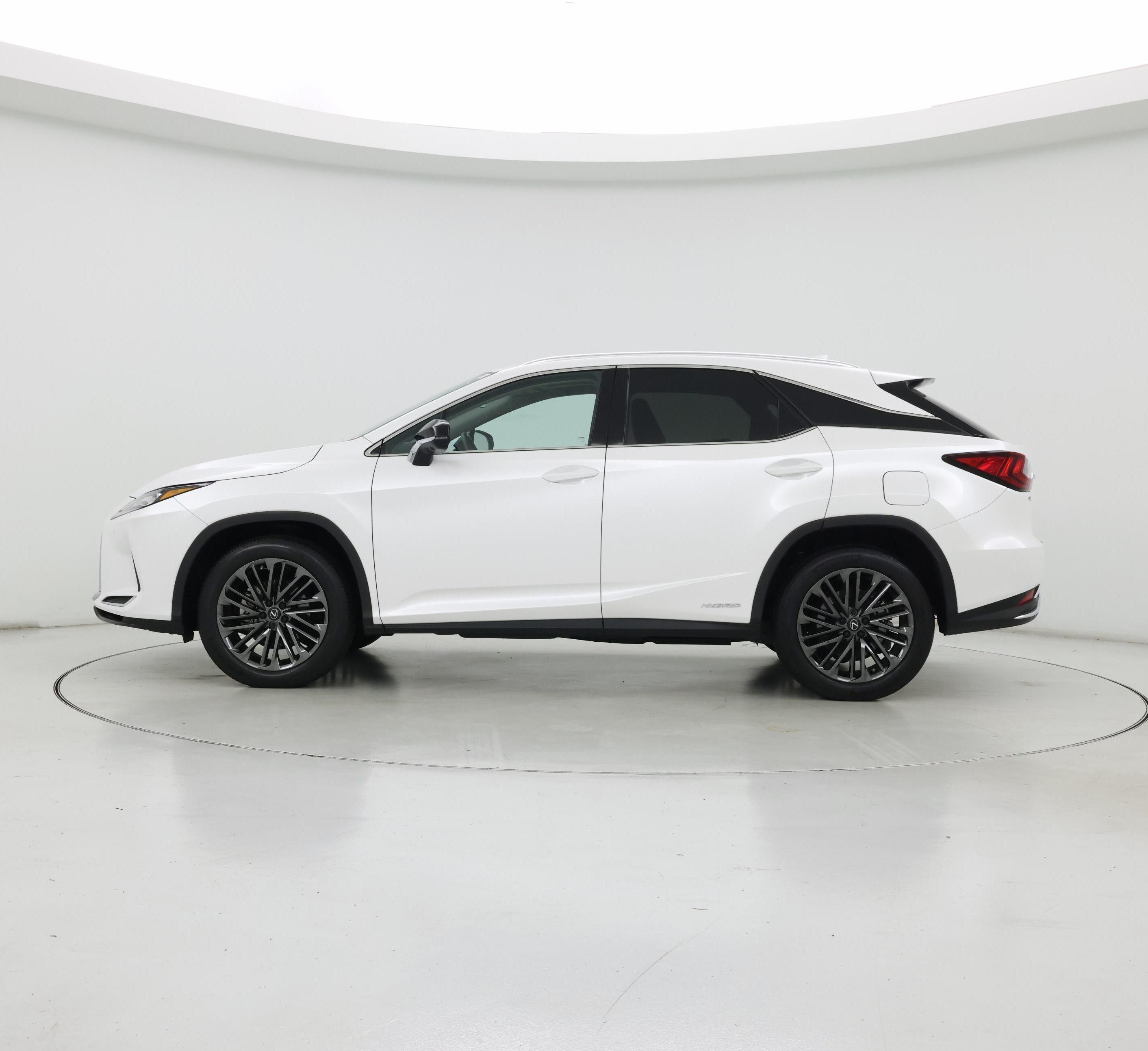 Thumbnail: 2022 Lexus RX - 3