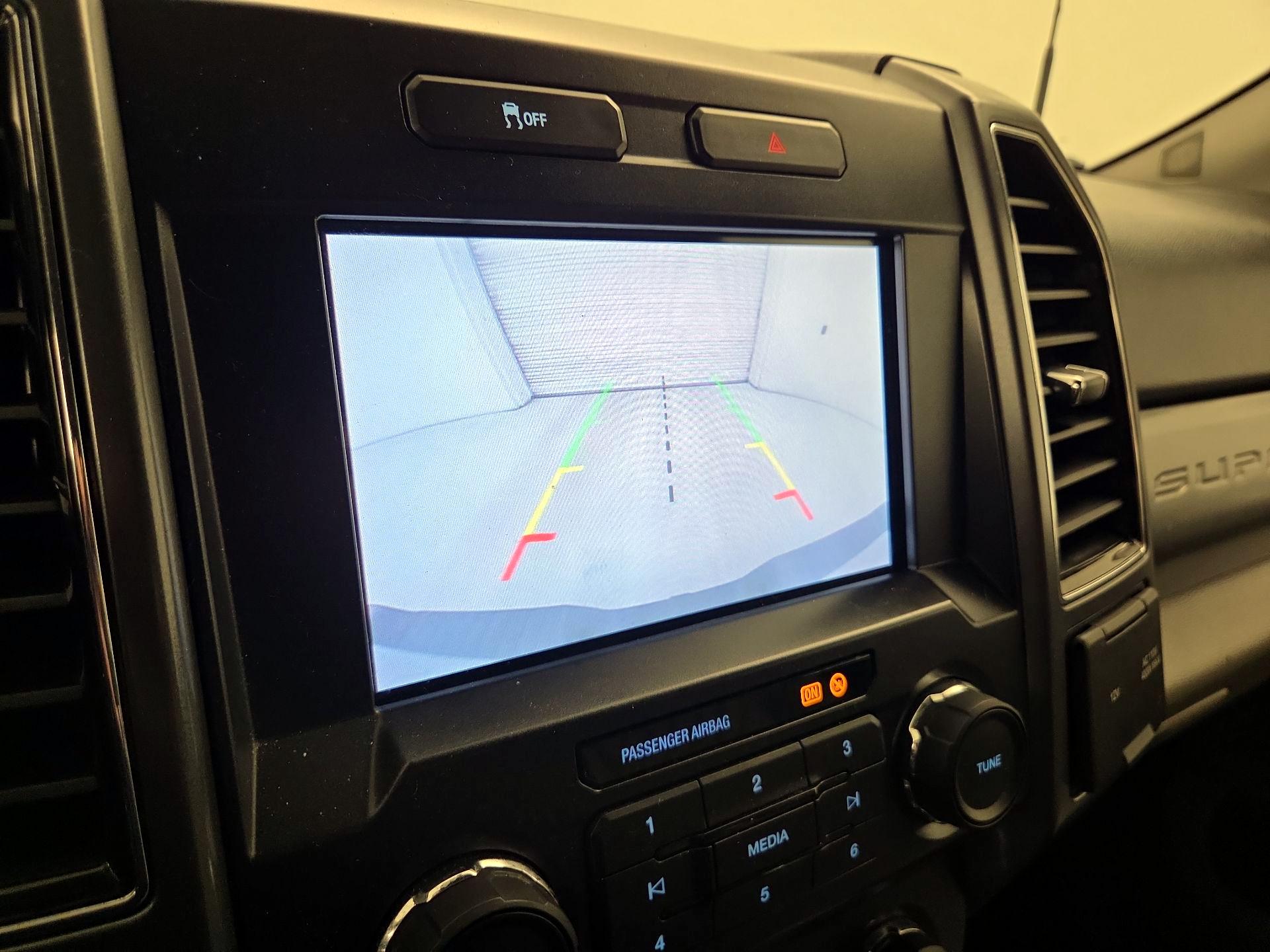 Thumbnail: 2022 Ford F-250 - 13