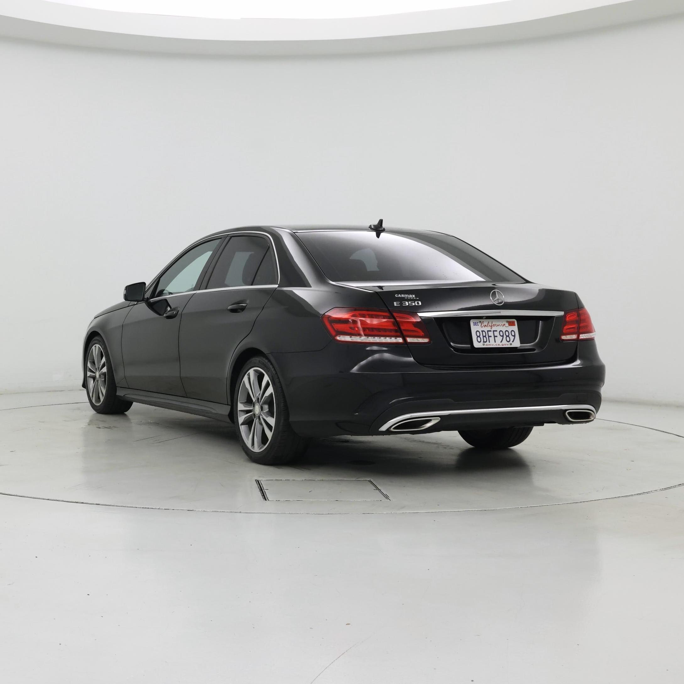 Thumbnail: 2016 Mercedes-Benz E-Class - 2