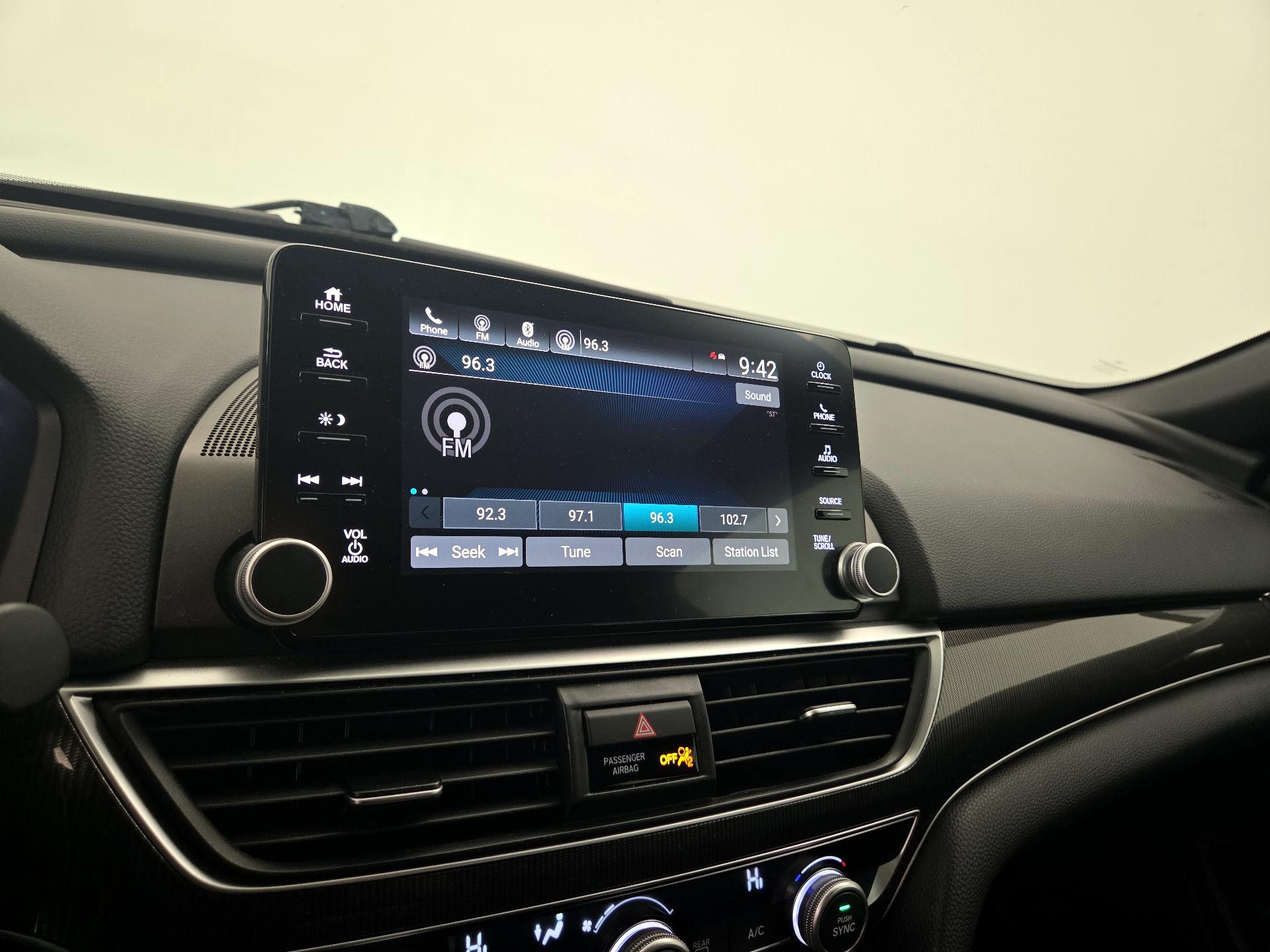 Thumbnail: 2019 Honda Accord - 15