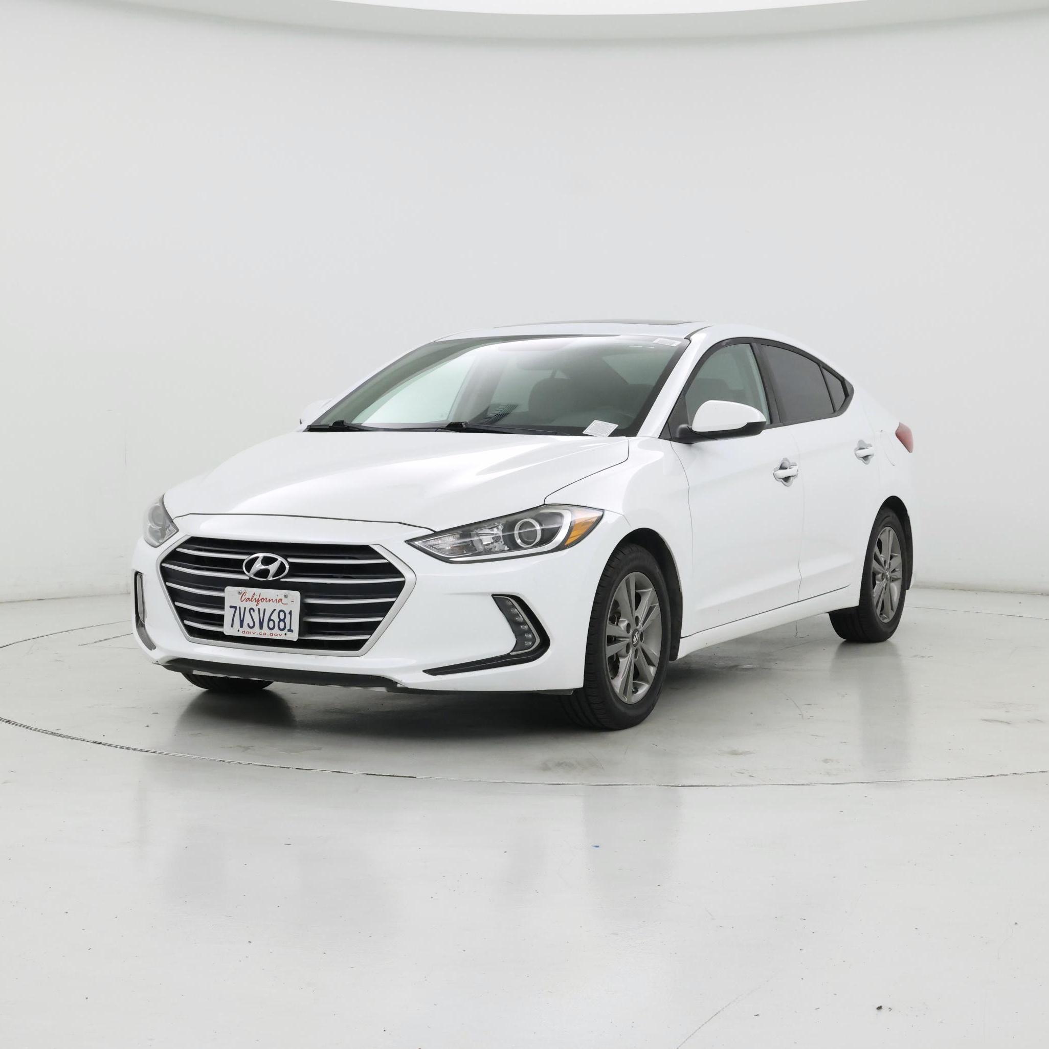 Thumbnail: 2017 Hyundai Elantra - 4