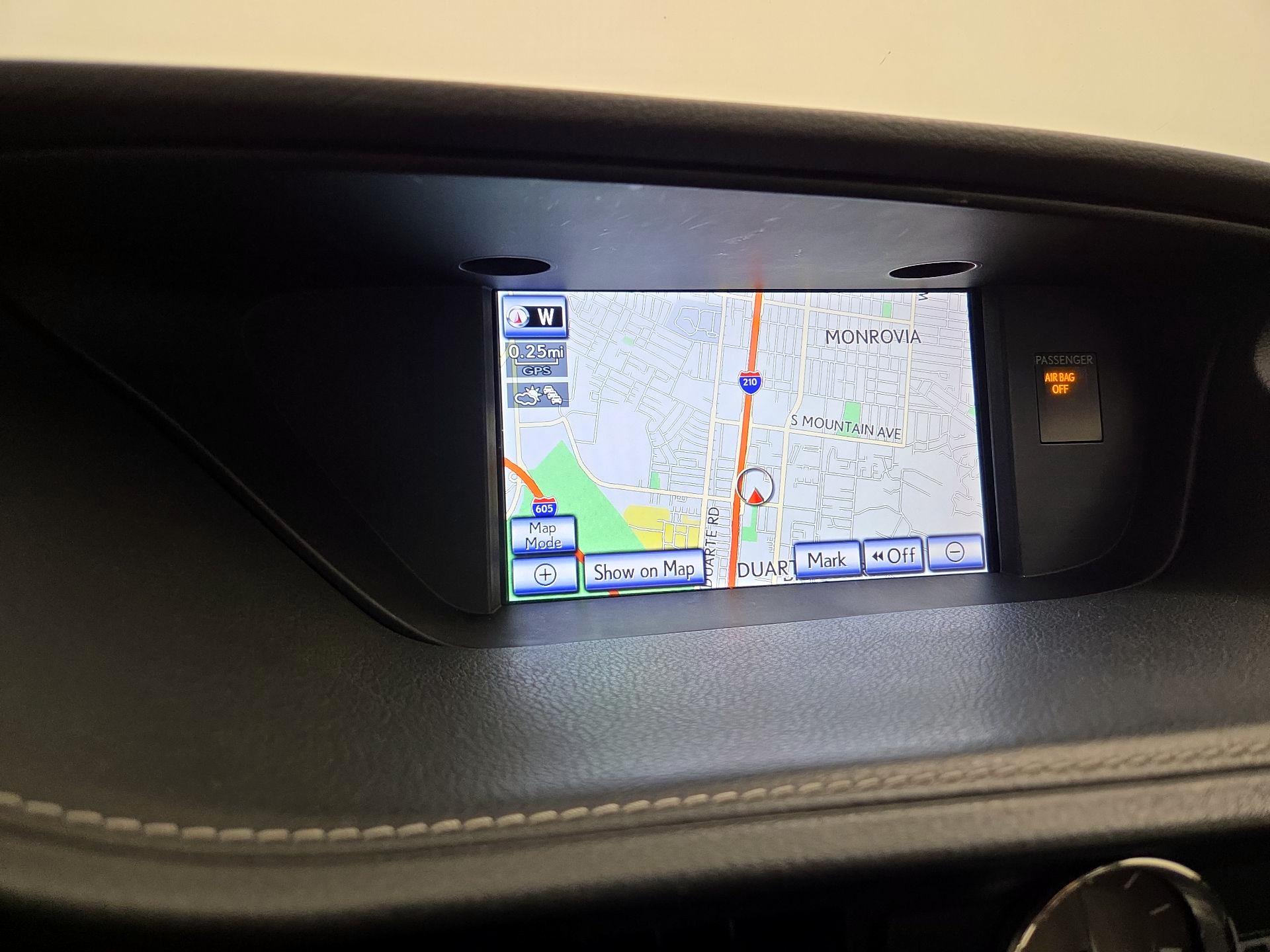 Thumbnail: 2014 Lexus ES - 14