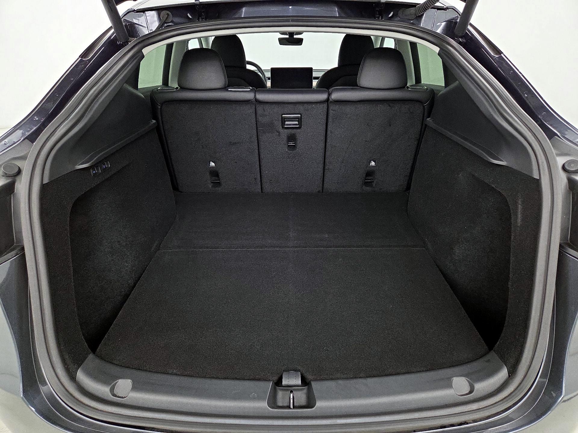 Thumbnail: 2024 Tesla Model Y - 20