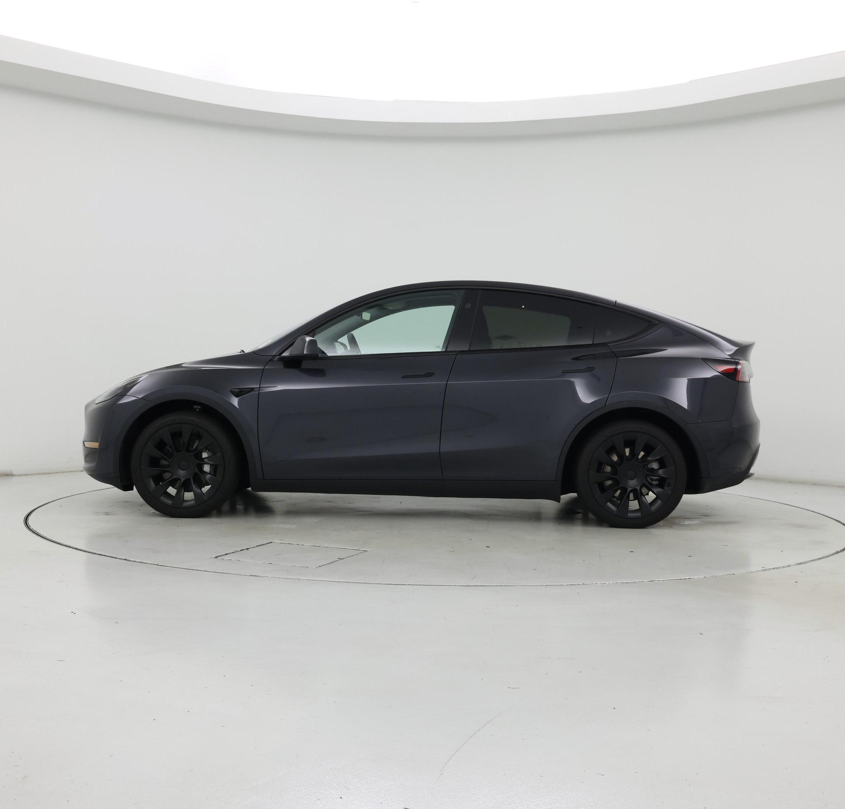 Thumbnail: 2024 Tesla Model Y - 3