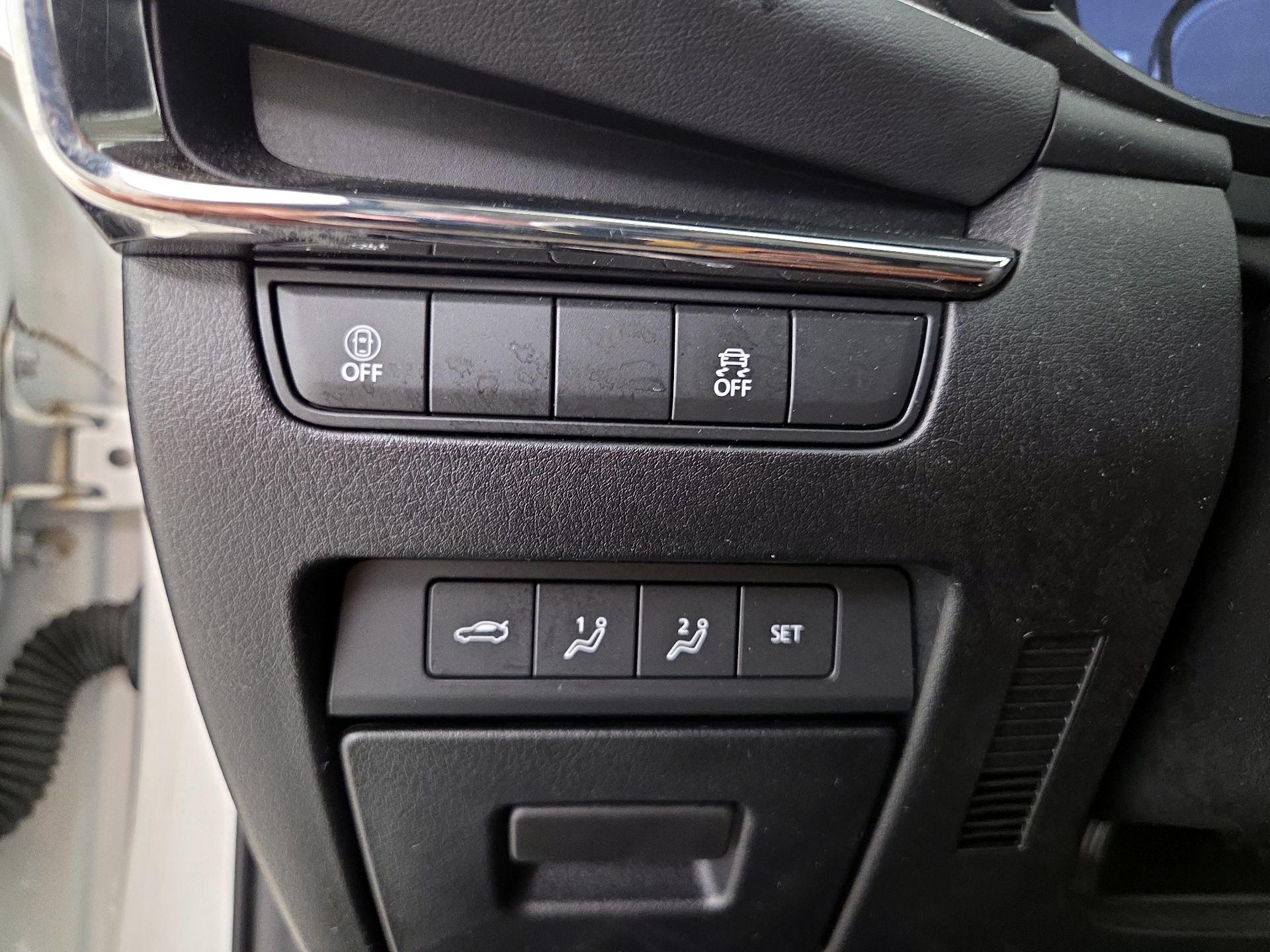 Thumbnail: 2023 Mazda Mazda3 - 13