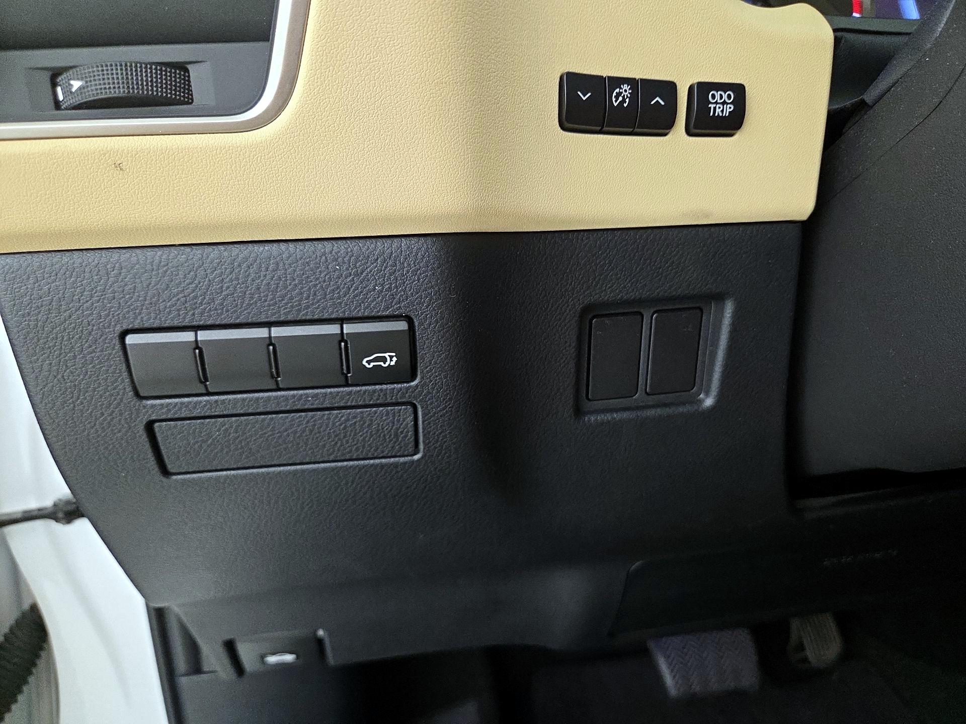 Thumbnail: 2017 Lexus NX - 13